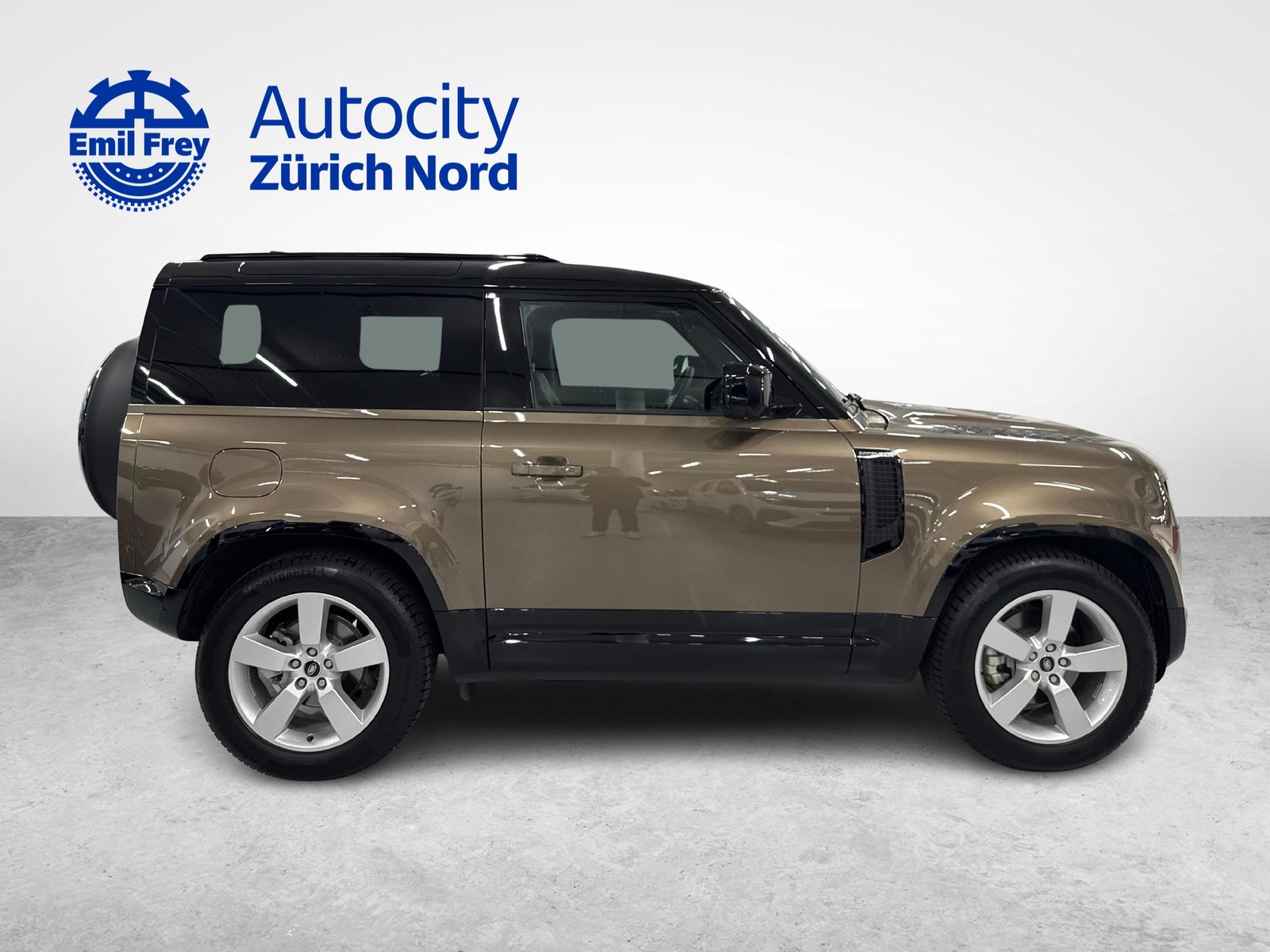 LAND ROVER Defender 90 3.0 D I6 250 X-Dynamic SE, Mild-Hybrid Diesel/Electric, Second hand / Used, Automatic - 6