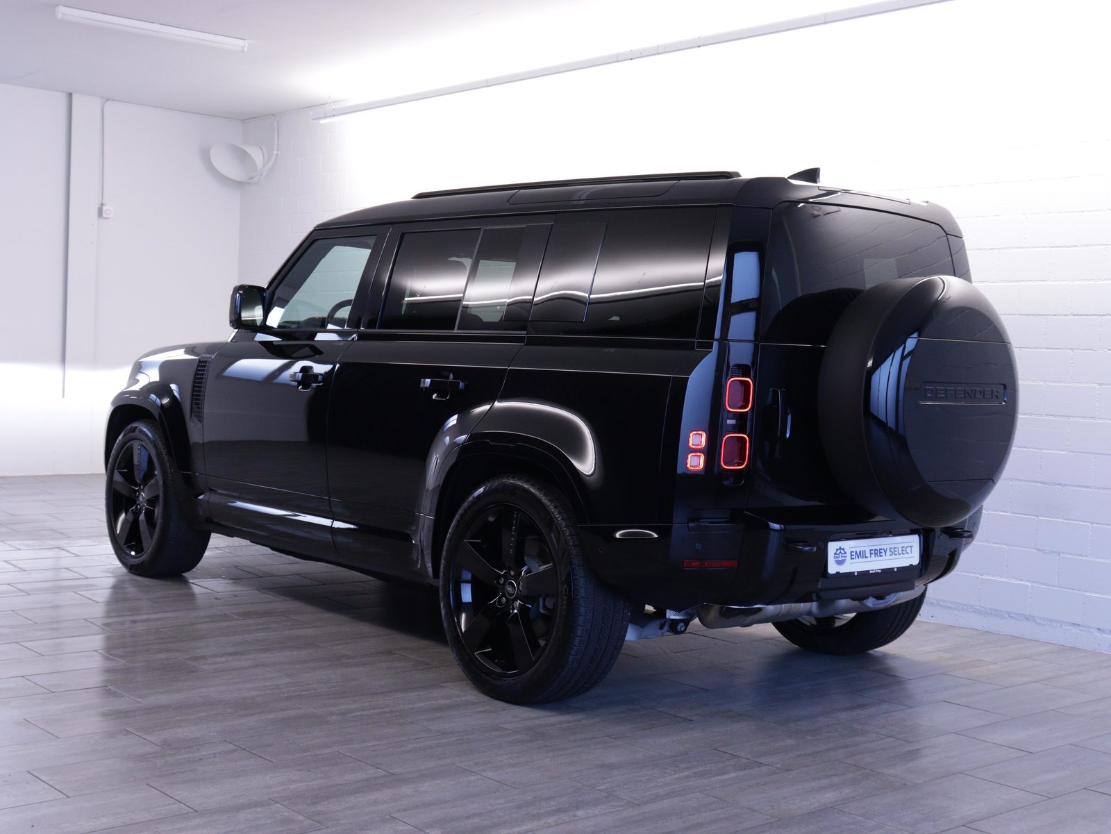 LAND ROVER Defender 110 3.0 D I6 300 X-Dynamic HSE, Hybride Leggero Diesel/Elettrica, Occasioni / Usate, Automatico - 4