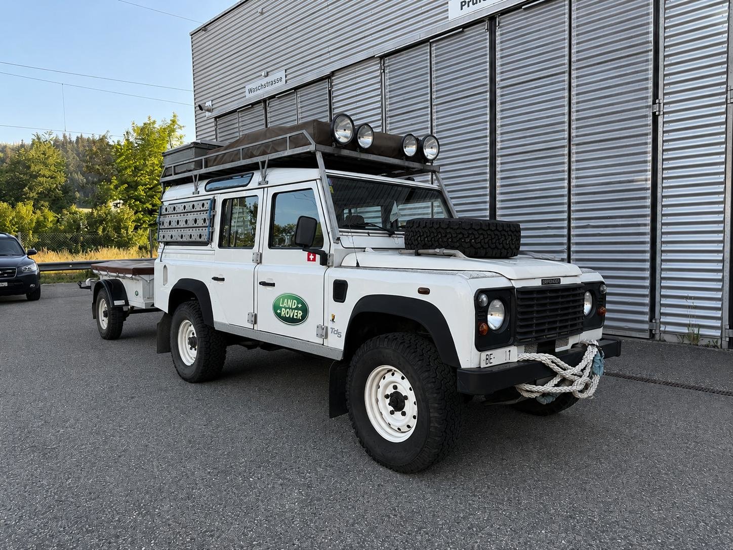 LAND ROVER Defender 110 CSW 2.5 Td5, Diesel, Second hand / Used, Manual - 2