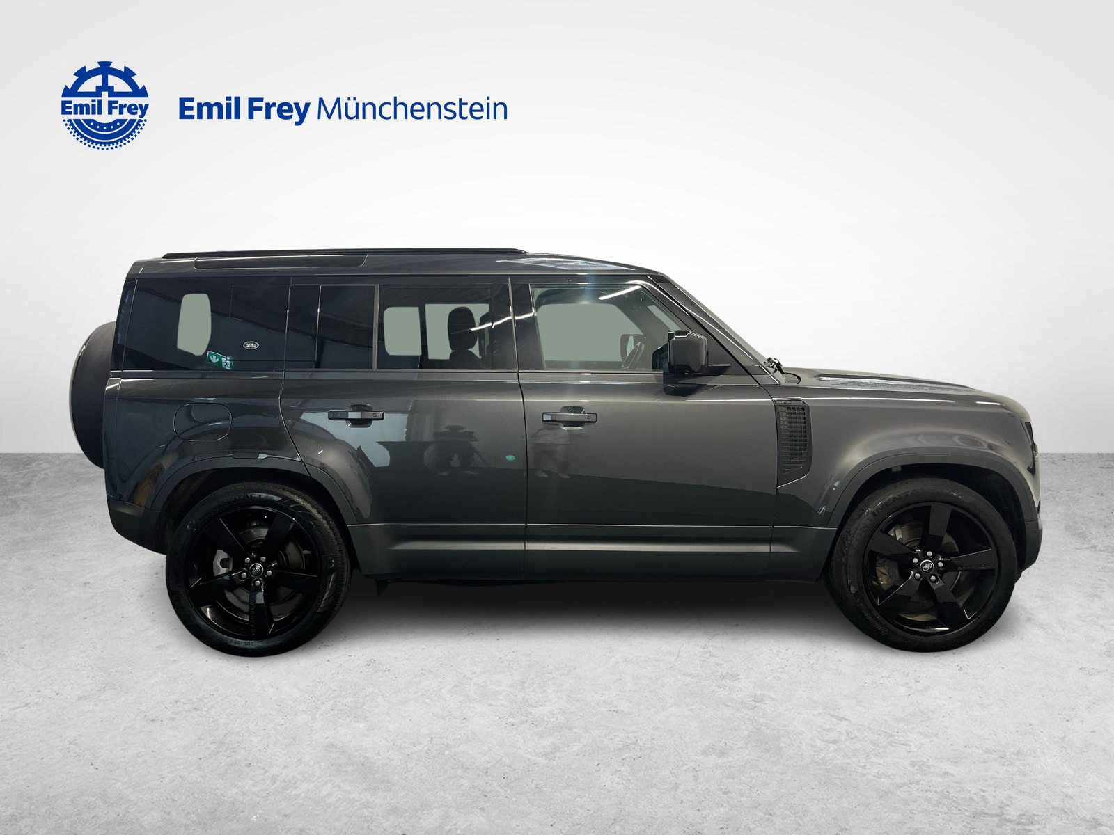 LAND ROVER Defender 110 3.0 D I6 S, Mild-Hybrid Diesel/Electric, Second hand / Used, Automatic - 6