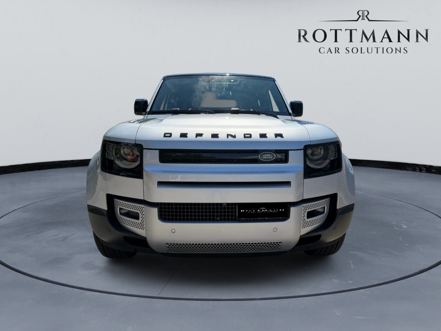 LAND ROVER Defender 110 3.0 D I6 250 First Edition AWD AT8, Mild-Hybrid Diesel/Electric, Second hand / Used, Automatic - 3