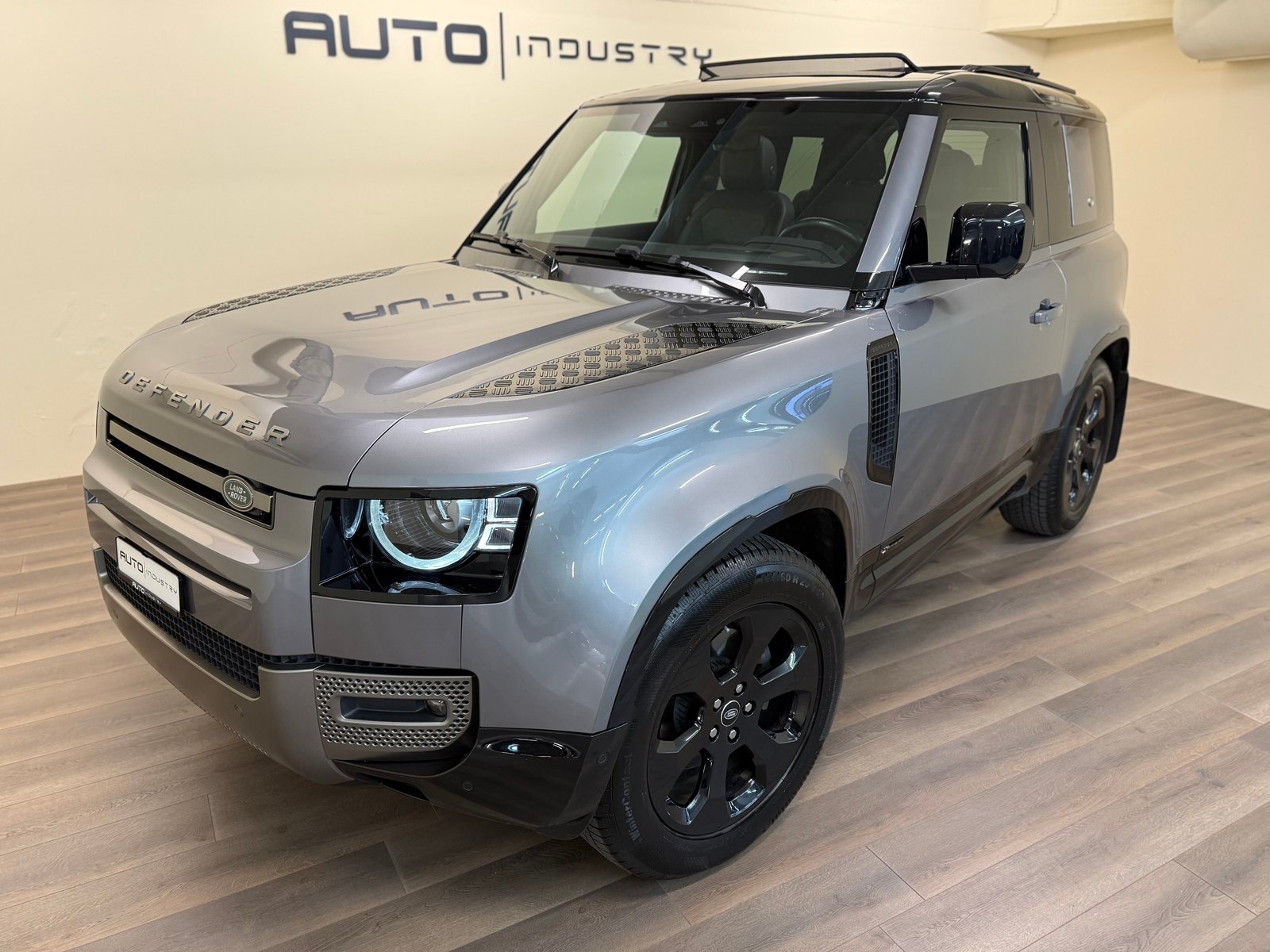 LAND ROVER Defender 90 P300 Si4 X-Dynamic SE AT8, Benzin, Occasion / Gebraucht, Automatik - 2