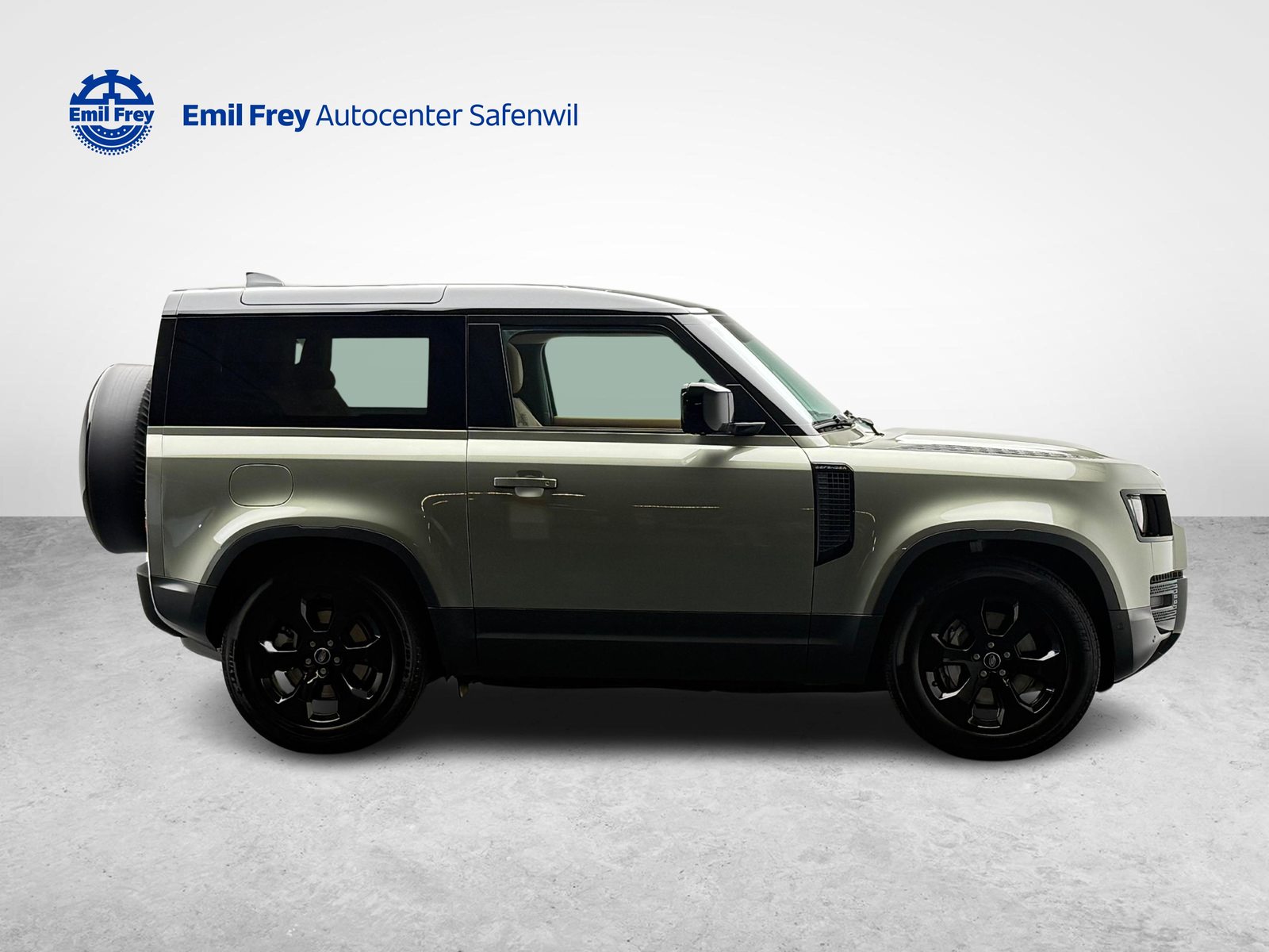 LAND ROVER Defender 90 3.0 D I6 300 SE, Mild-Hybrid Diesel/Electric, Second hand / Used, Automatic - 6