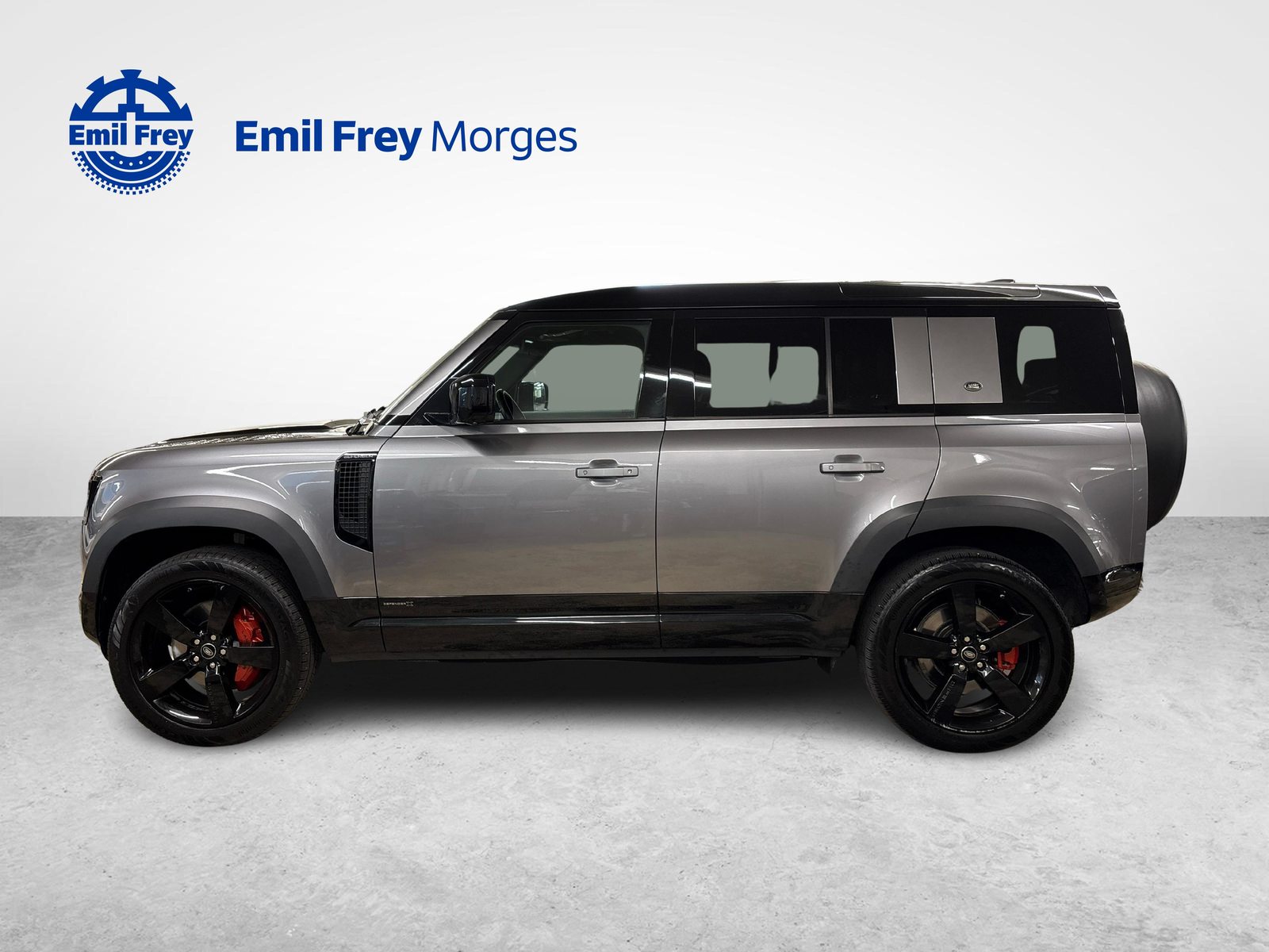 LAND ROVER Defender 110 3.0 I6 X, Mild-Hybrid Petrol/Electric, Second hand / Used, Automatic - 6