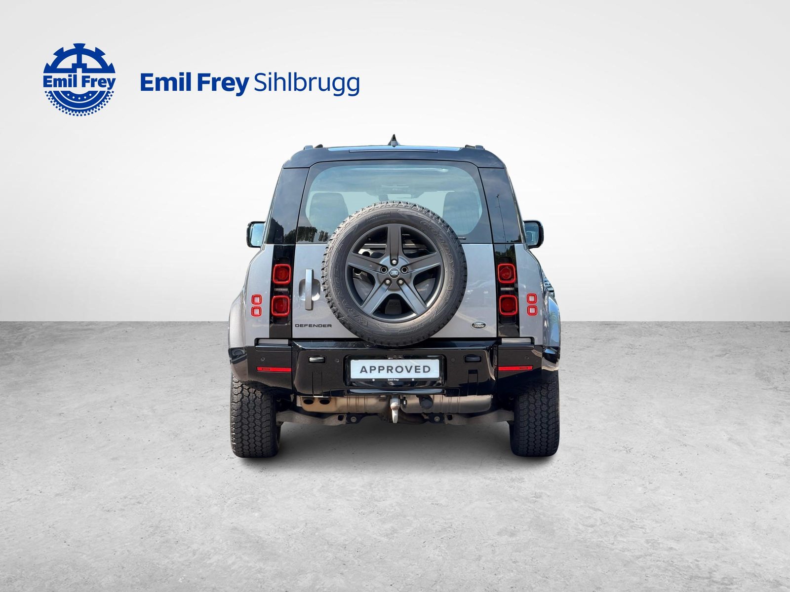 LAND ROVER Defender 110 3.0 D I6 200 X-Dynamic SE, Mild-Hybrid Diesel/Electric, Second hand / Used, Automatic - 6