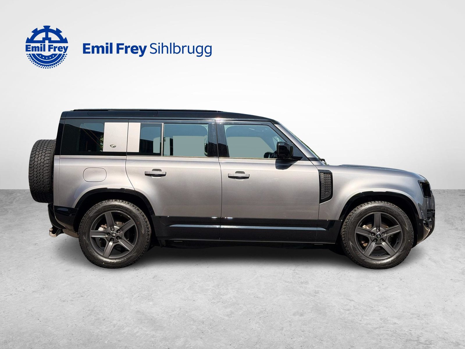 LAND ROVER Defender 110 3.0 D I6 200 X-Dynamic SE, Mild-Hybrid Diesel/Electric, Second hand / Used, Automatic - 7