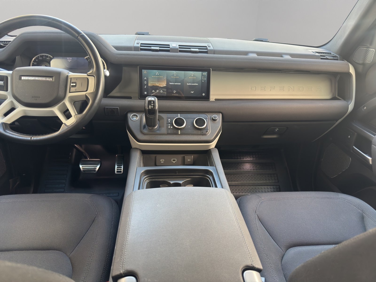 LAND ROVER Defender 110 3.0 D I6 200, Mild-Hybrid Diesel/Elektro, Occasion / Gebraucht, Automatik - 7