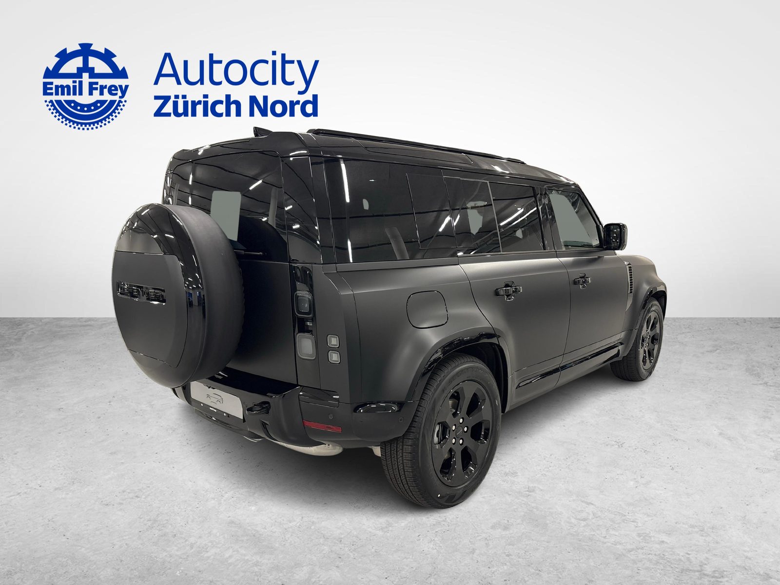 LAND ROVER Defender 110 3.0 D I6 250 X-Dynamic SE, Mild-Hybrid Diesel/Electric, Second hand / Used, Automatic - 5