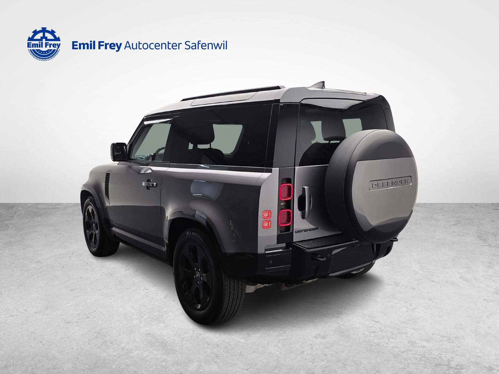 LAND ROVER Defender 90 3.0 D I6 250 X-Dynamic SE, Mild-Hybrid Diesel/Electric, Second hand / Used, Automatic - 3