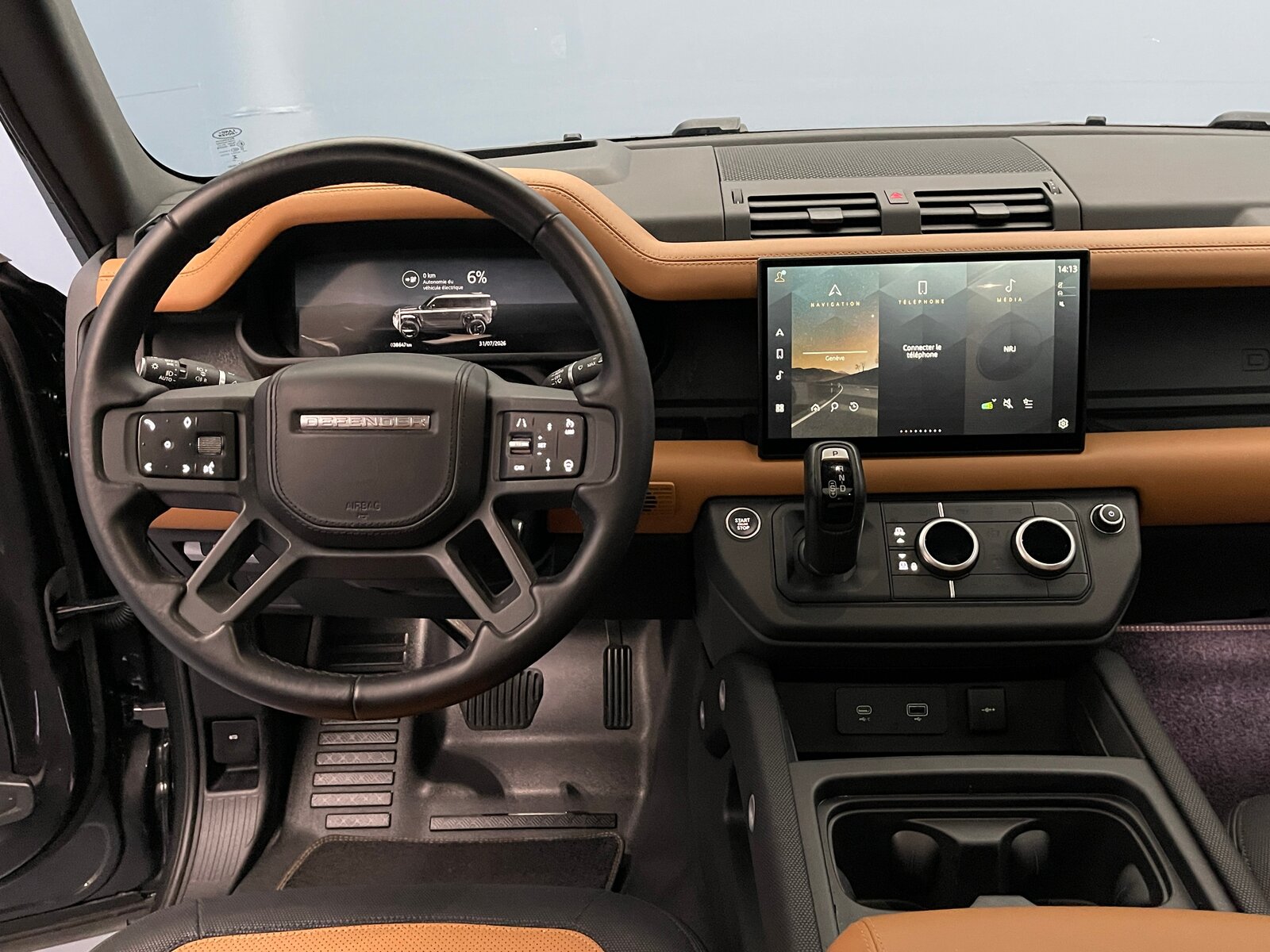 LAND ROVER Defender 110 2.0 P400e X-Dynamic HSE, Hybride Rechargeable Essence/Électricité, Occasion / Utilisé, Automatique - 6