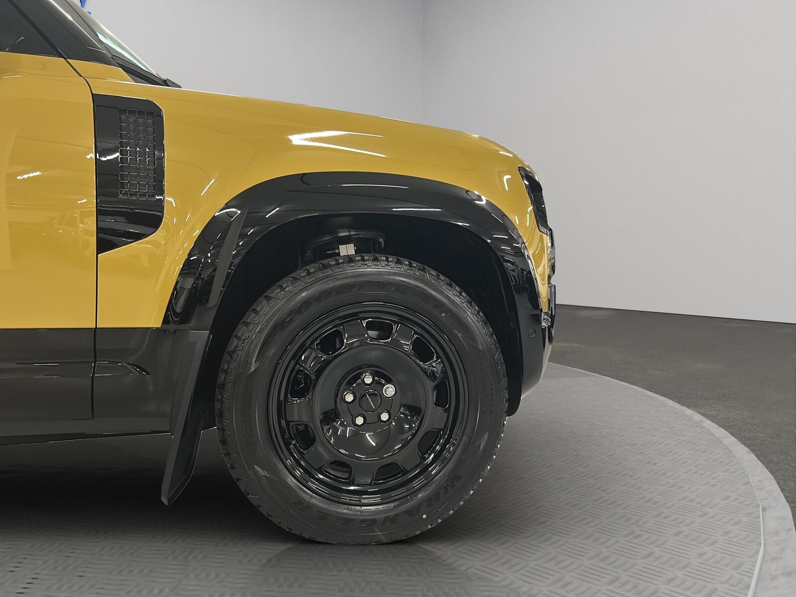 LAND ROVER Defender 110 3.0 D I6 350 Trophy Edition Yellow, Hybride Léger Diesel/Électricité, Occasion / Utilisé, Automatique - 7