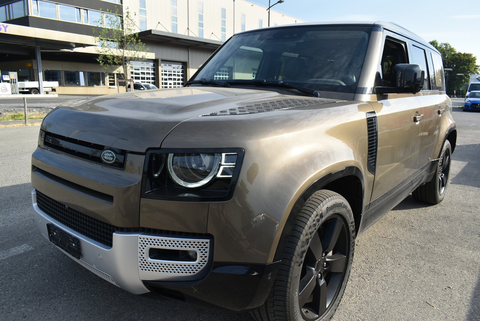 LAND ROVER Defender 110 P400 I6 S 3.0 AT8
