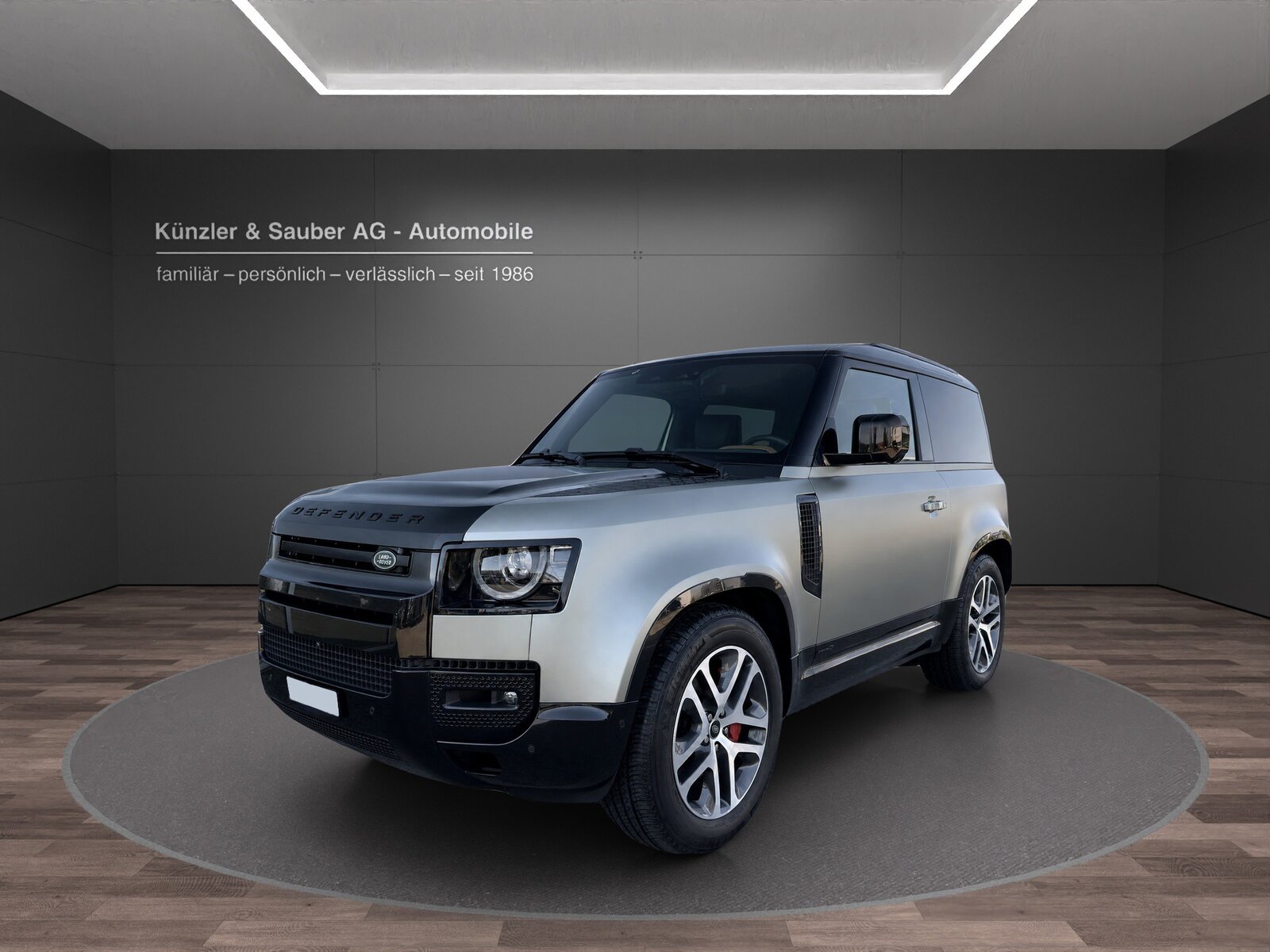 LAND ROVER Defender 90 3.0D I6 300 X AT8