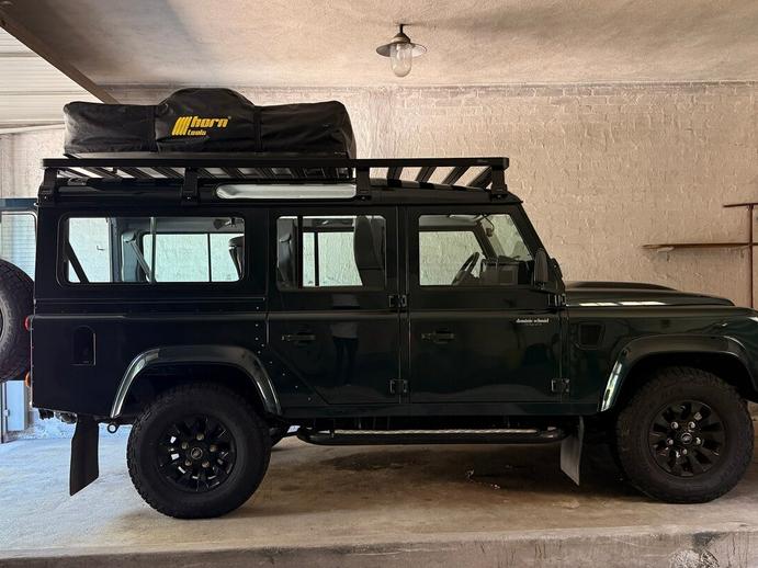 LAND ROVER Defender 110 2.2 TD4 SW SE, Diesel, Occasion / Utilisé, Manuelle