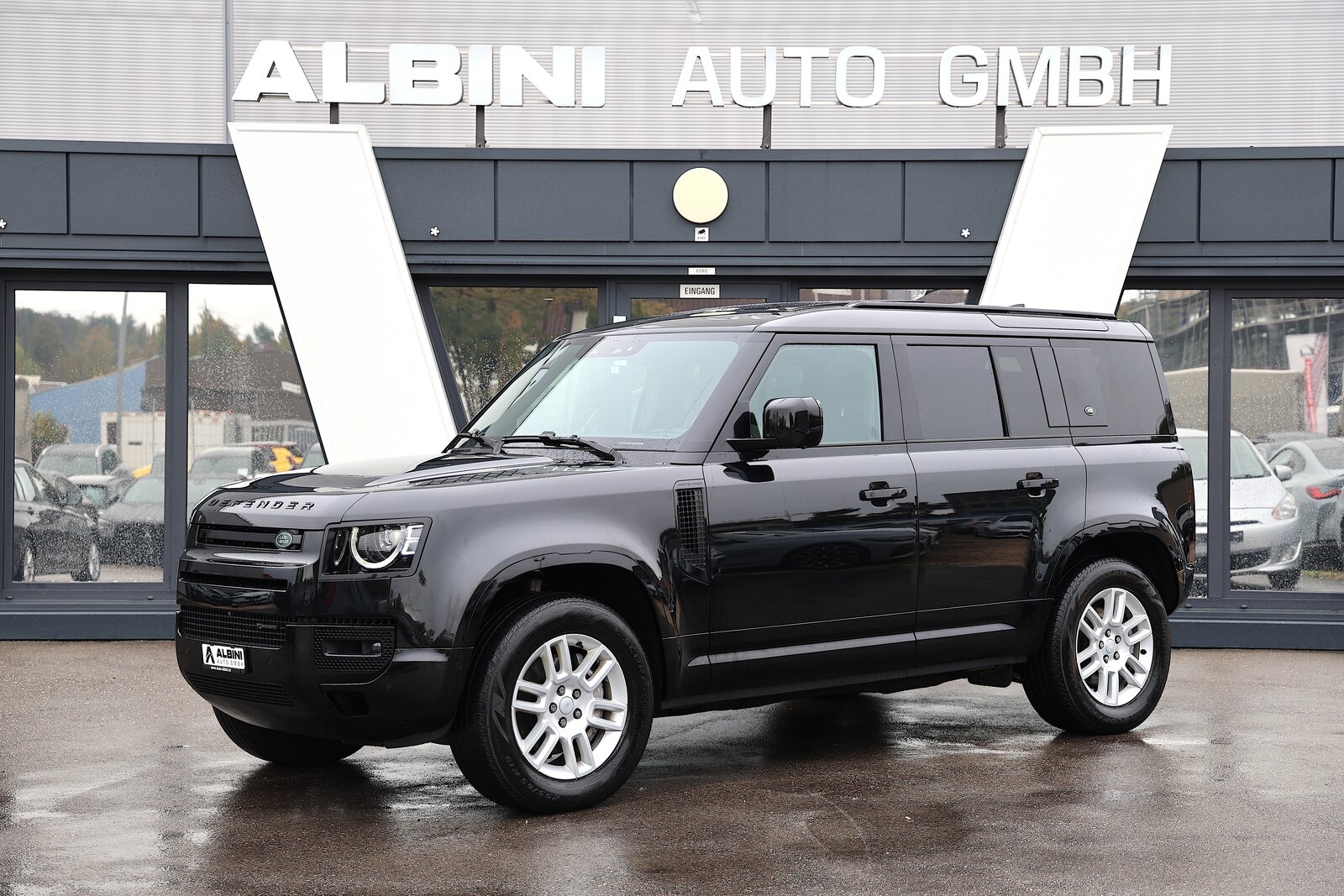 LAND ROVER Defender 110 3.0 D I6 300 X-Dynamic HSE, Mild-Hybrid Diesel/Elektro, Occasion / Gebraucht, Automatik - 5