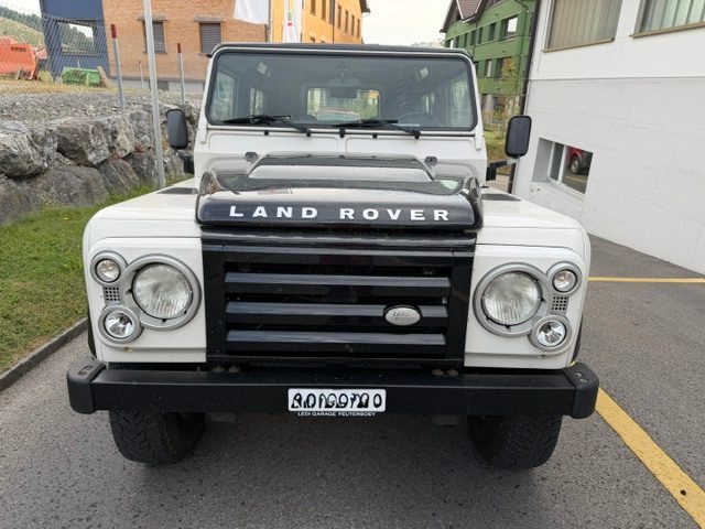 LAND ROVER DEFENDER 2.4 Tdi SW, Diesel, Second hand / Used, Manual - 2