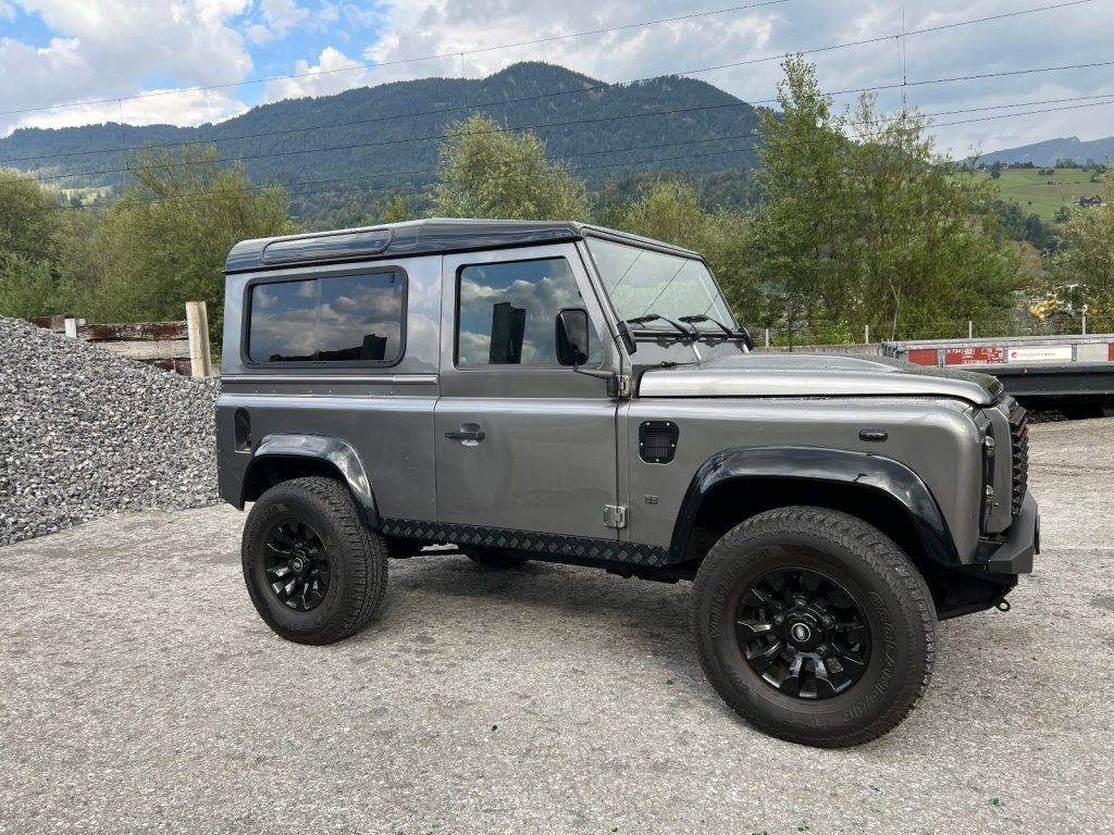 LAND ROVER DEFENDER 90 2.4 Td4 SW Avus Performance, Diesel, Occasion / Utilisé, Manuelle - 6