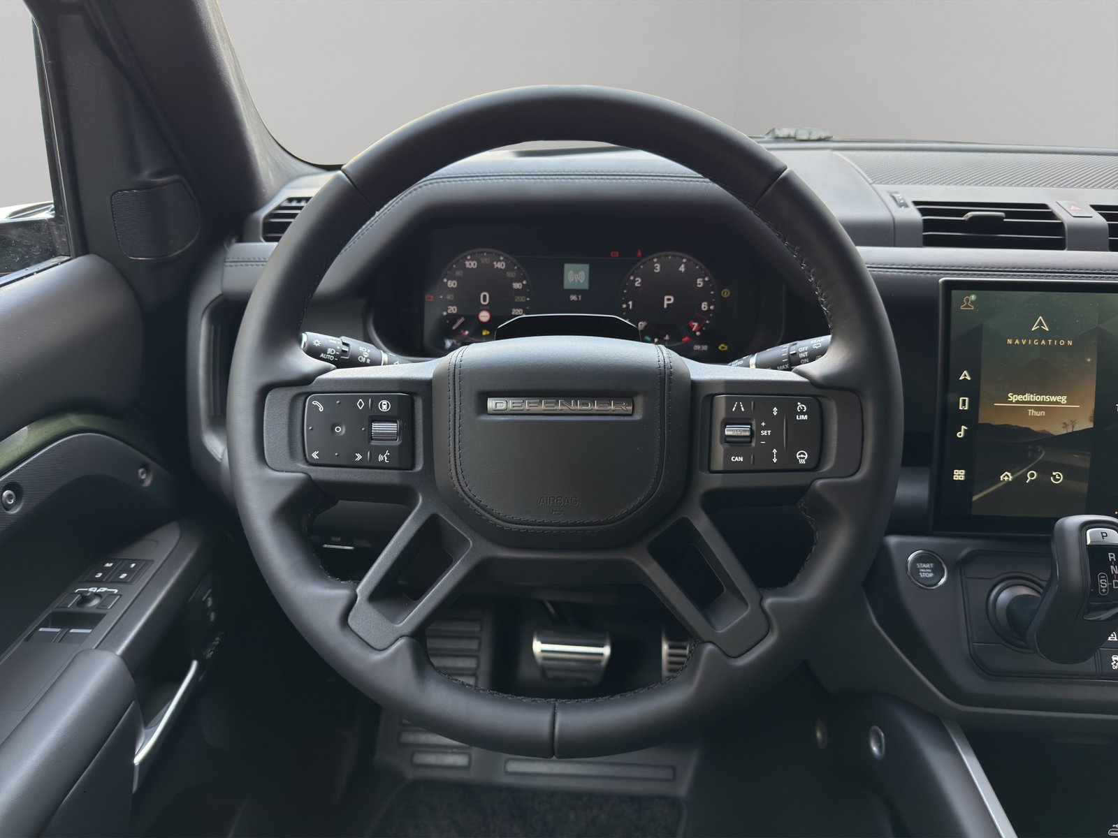 LAND ROVER Defender 90 5.0 V8 X, Benzin, Vorführwagen, Automatik - 6