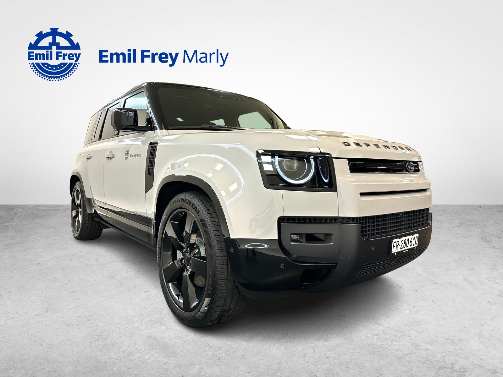 LAND ROVER Defender 110 2.0 P300e X-Dynamic SE, Plug-in-Hybrid Petrol/Electric, Ex-demonstrator, Automatic - 2