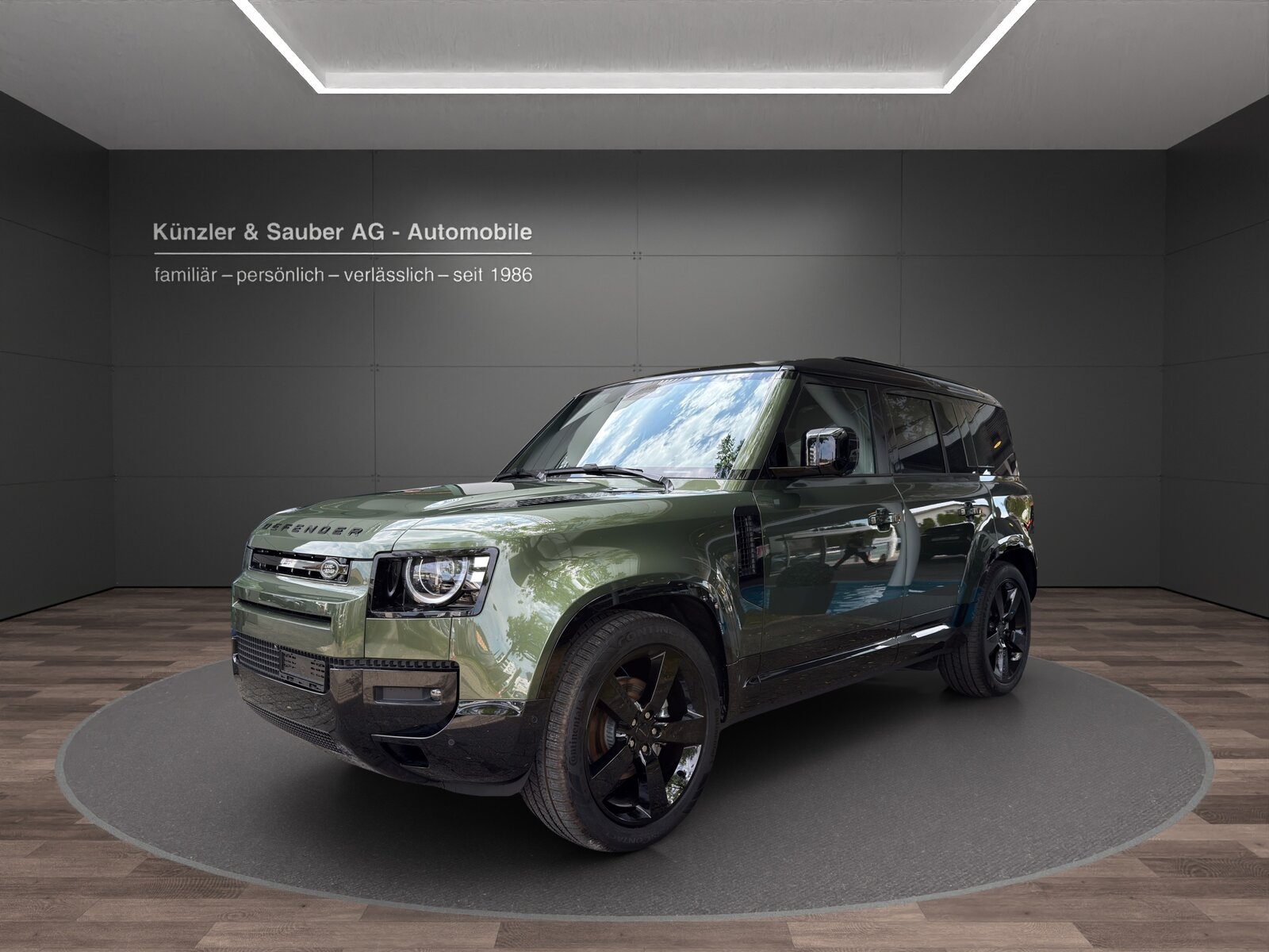 LAND ROVER Defender 110 3.0 D I6 250 X-Dynamic SE AWD AT8