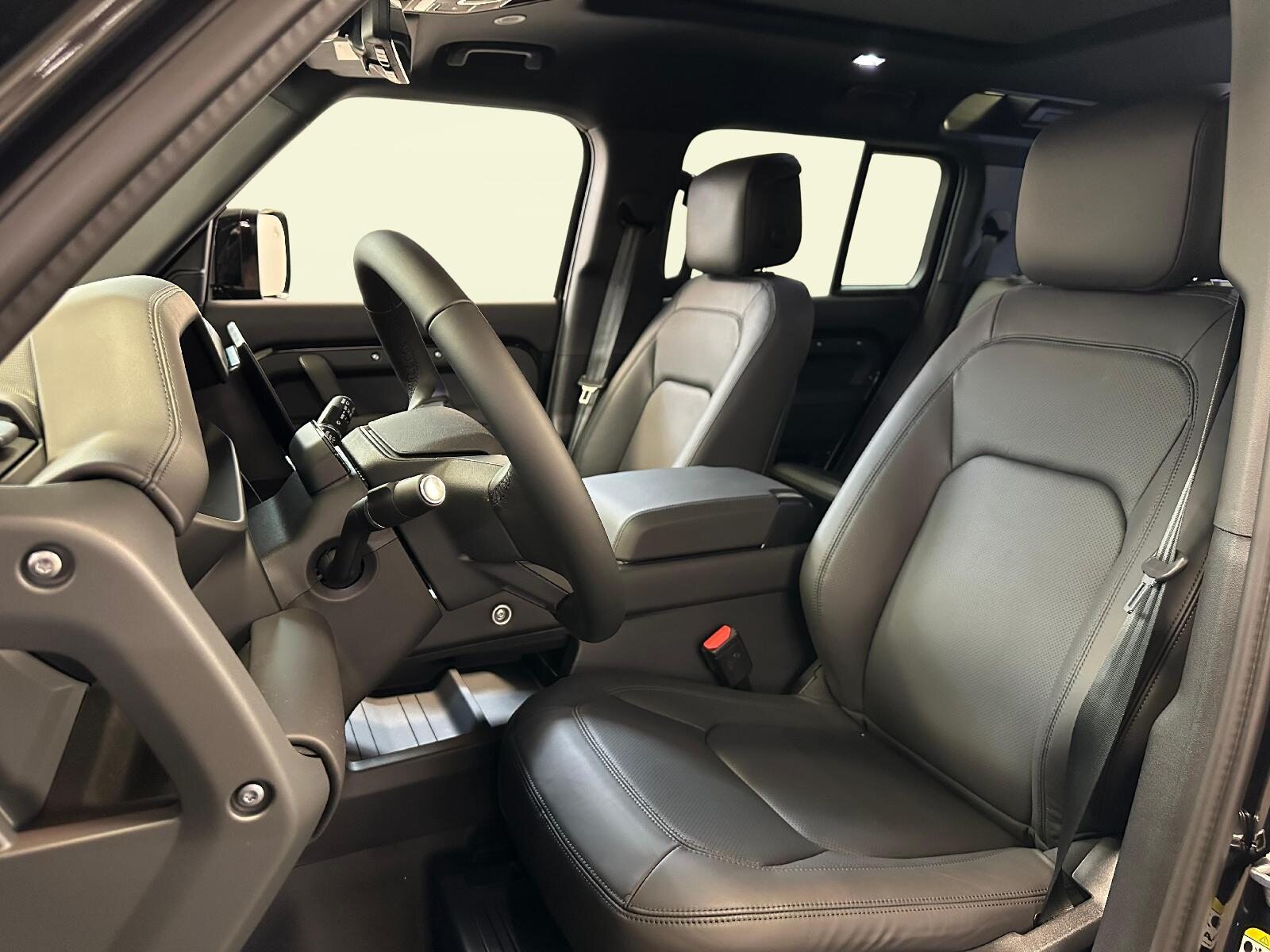 LAND ROVER Defender 110 3.0 D I6 350 X-Dynamic HSE, Mild-Hybrid Diesel/Elektro, Vorführwagen, Automatik - 5