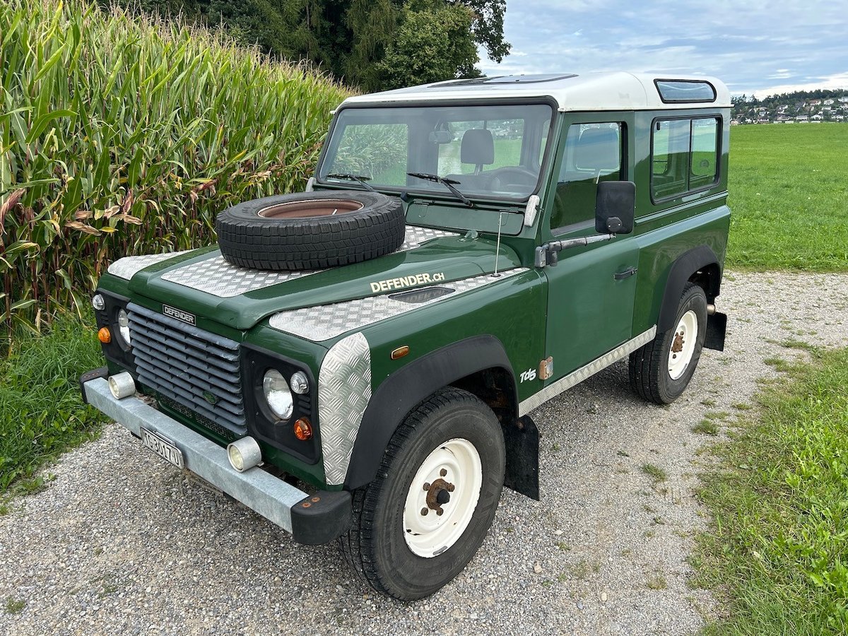 LAND ROVER Defender 90 SW 2.5 Td5