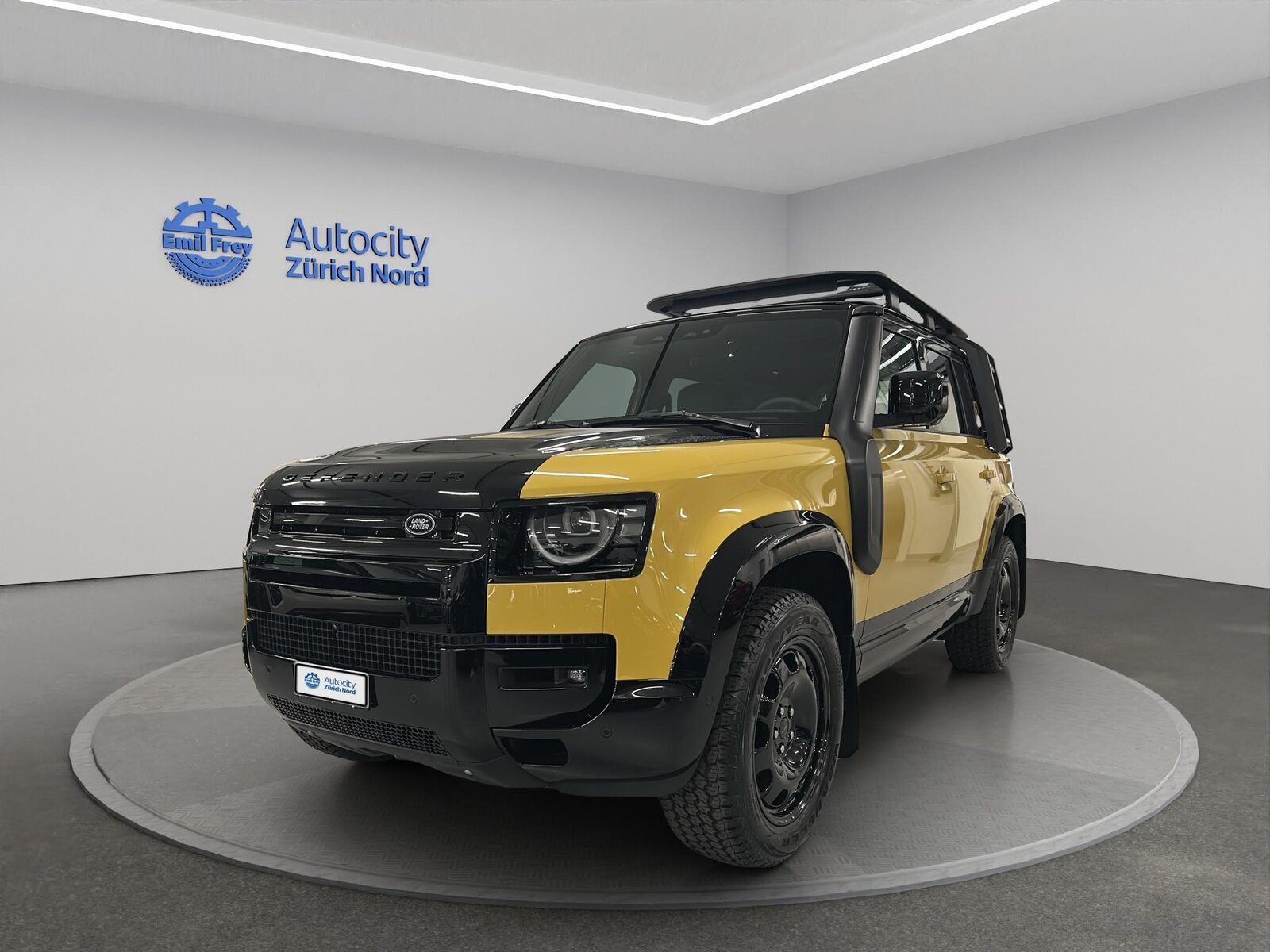 LAND ROVER DEFENDER