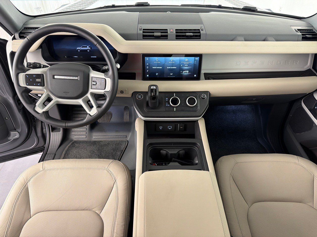 LAND ROVER Defender110 3.0DI6 300 SE, Hybride Léger Diesel/Électricité, Occasion / Utilisé, Automatique - 7