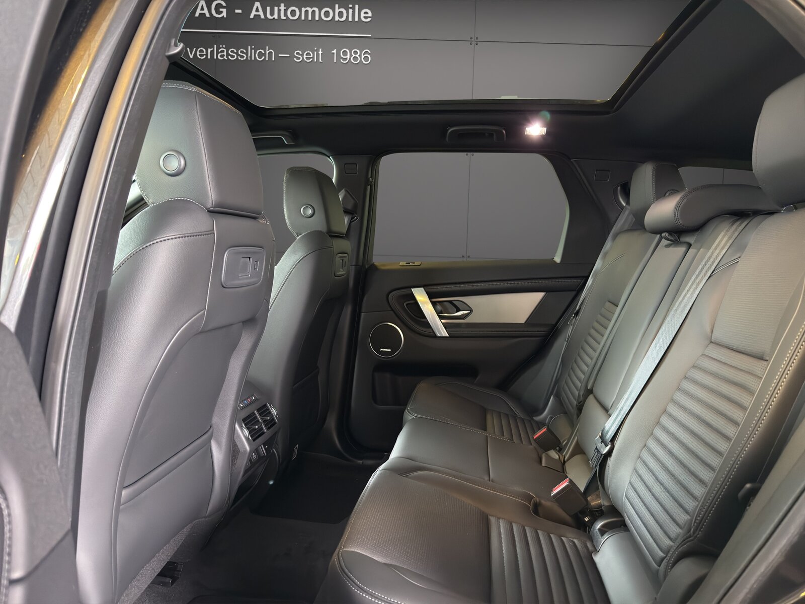 LAND ROVER Discovery Sport D200 2.0D TD4 MHEV Landmark AT9, Diesel, Vorführwagen, Automatik - 7