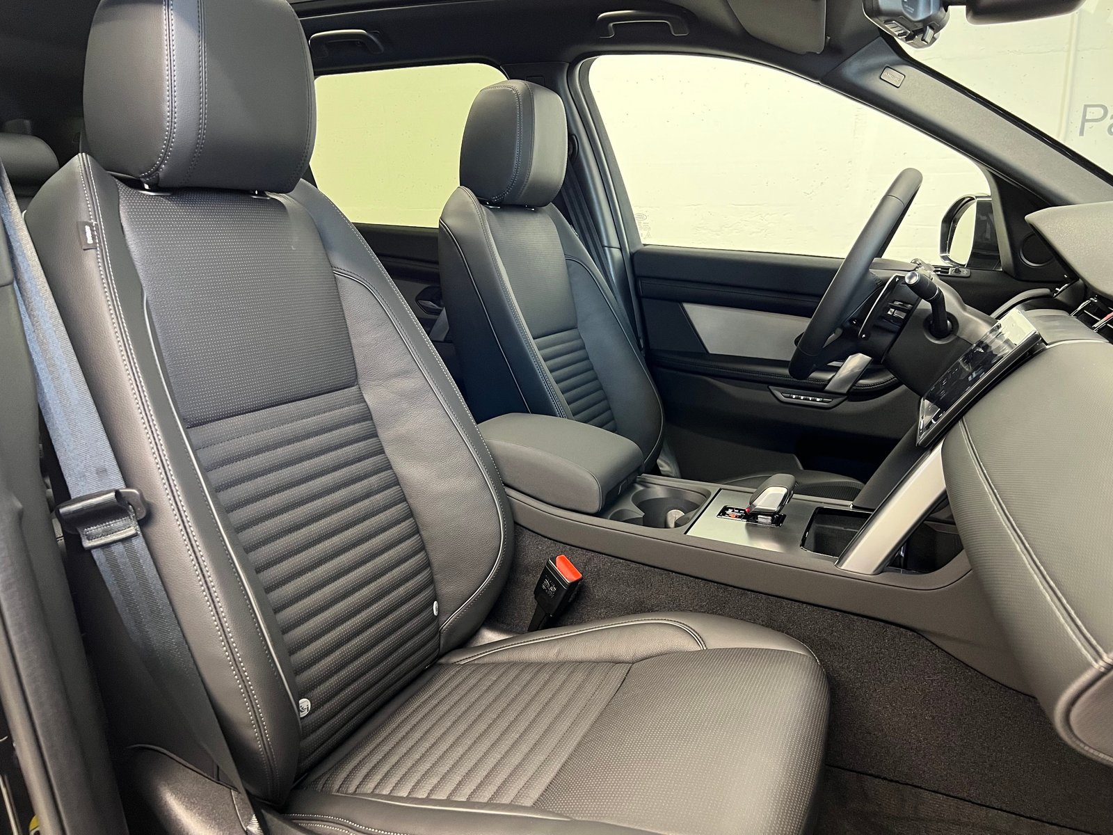 LAND ROVER Discovery Sport 1.5 T 270e Landmark, Plug-in-Hybrid Benzina/Elettrica, Auto nuove, Automatico - 6