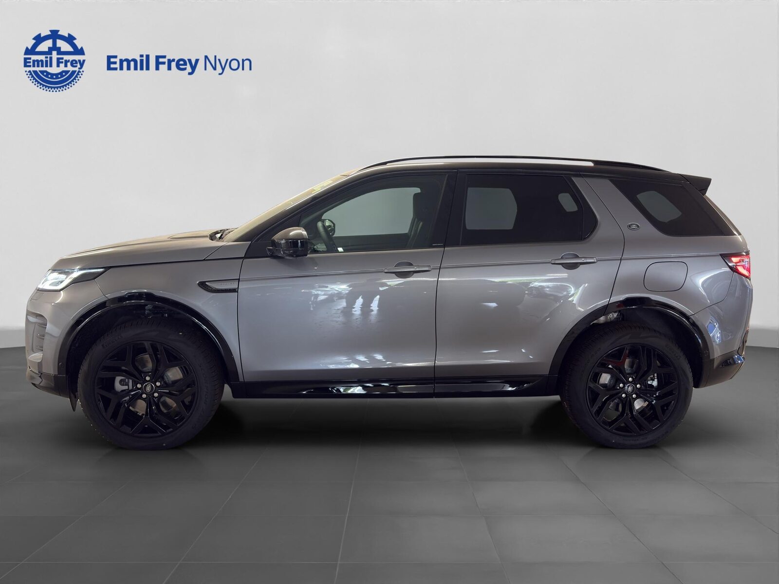 LAND ROVER Discovery Sport 1.5 T 270e Landmark, Plug-in-Hybrid Benzina/Elettrica, Auto nuove, Automatico - 3