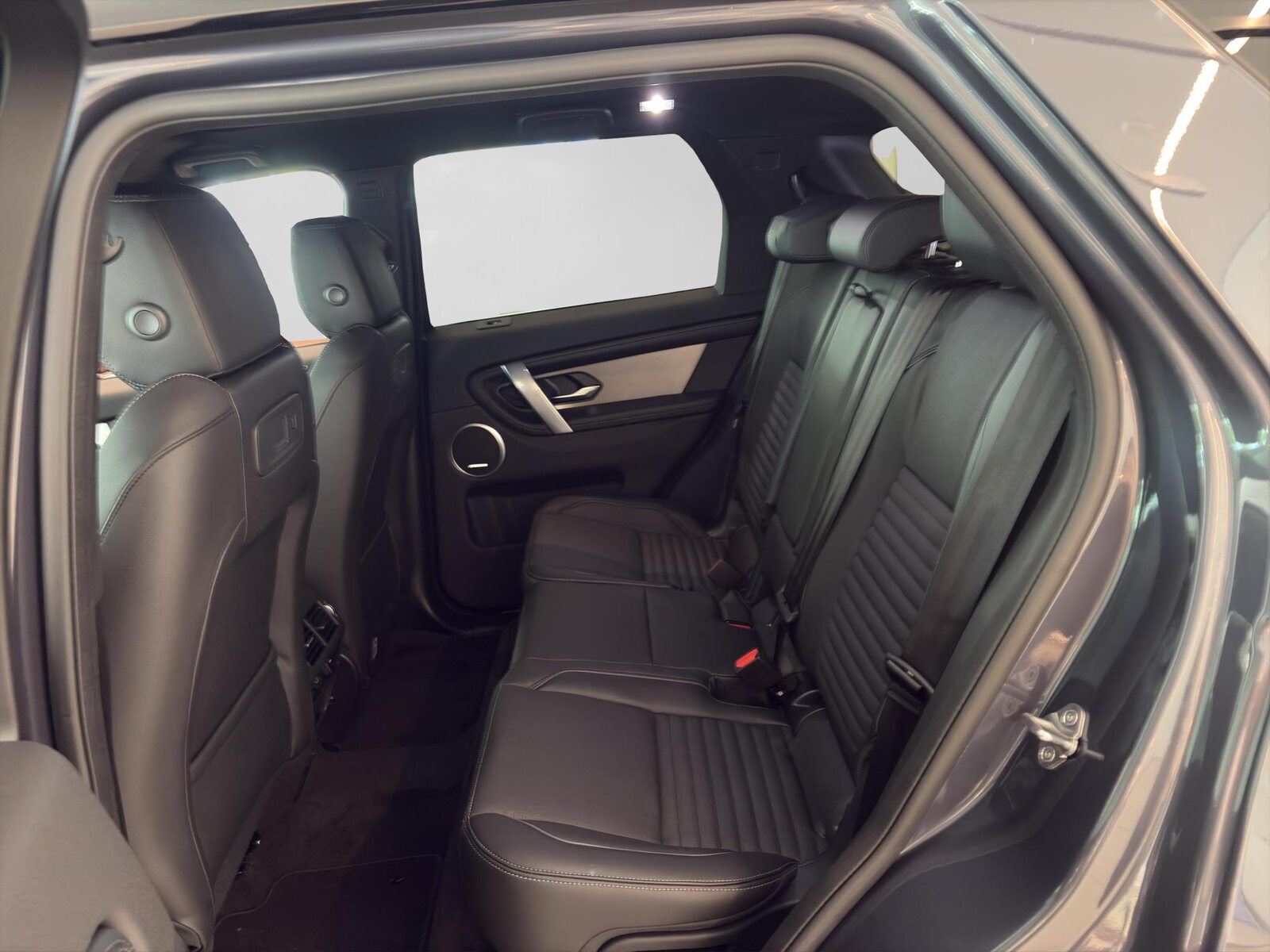 LAND ROVER Discovery Sport 1.5 T 270e Landmark, Plug-in-Hybrid Benzina/Elettrica, Auto nuove, Automatico - 6