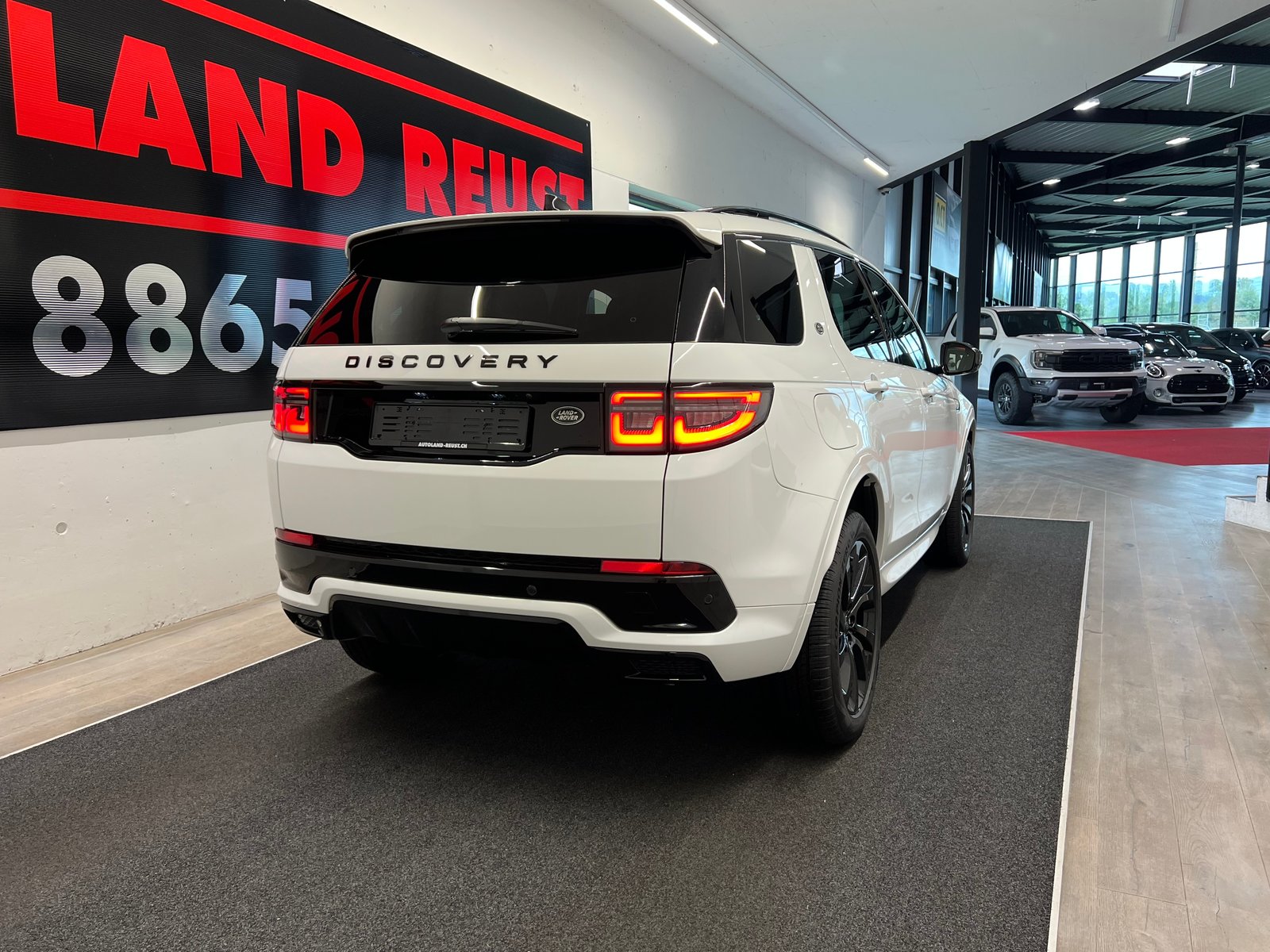LAND ROVER Discovery Sport R Dyn P200 2.0 Si4 MHEV SE AT9, Mild-Hybrid Benzin/Elektro, Occasion / Gebraucht, Automatik - 7