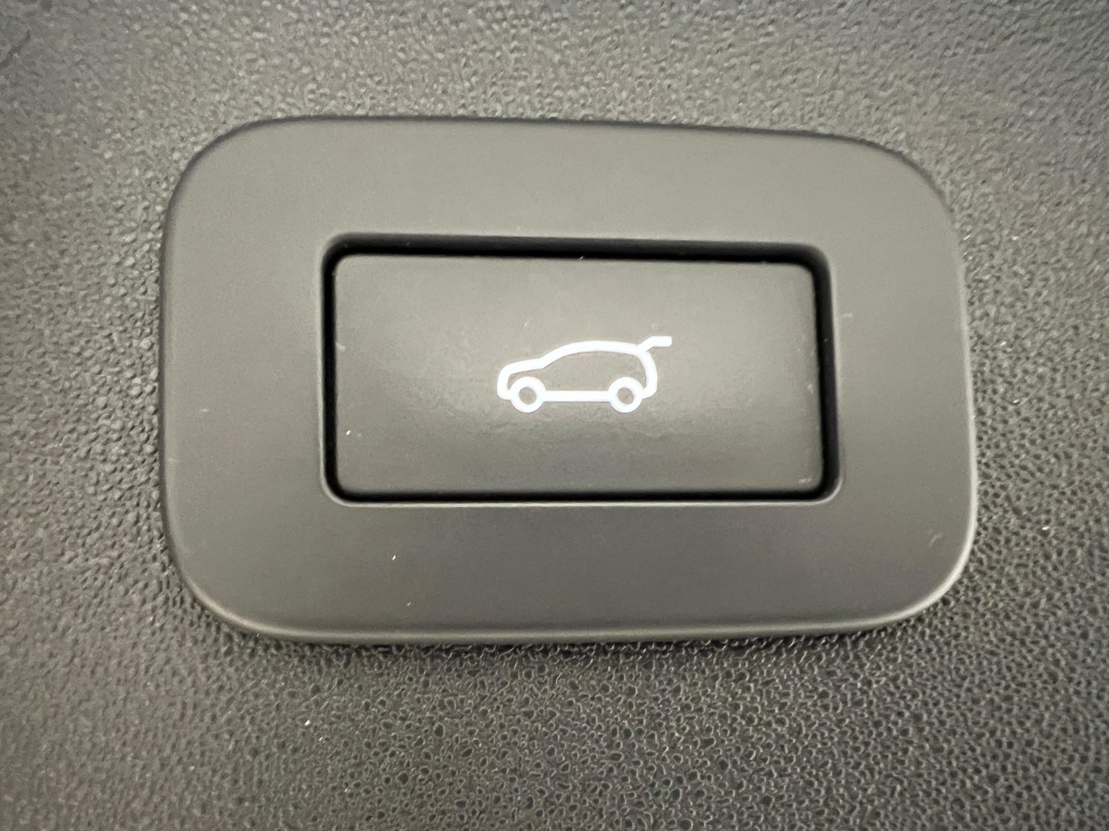 LAND ROVER Discovery Sport 2.0 SD4 200 SE / Jetzt mit attraktivem 1.99%, Mild-Hybrid Diesel/Electric, Second hand / Used, Automatic - 7
