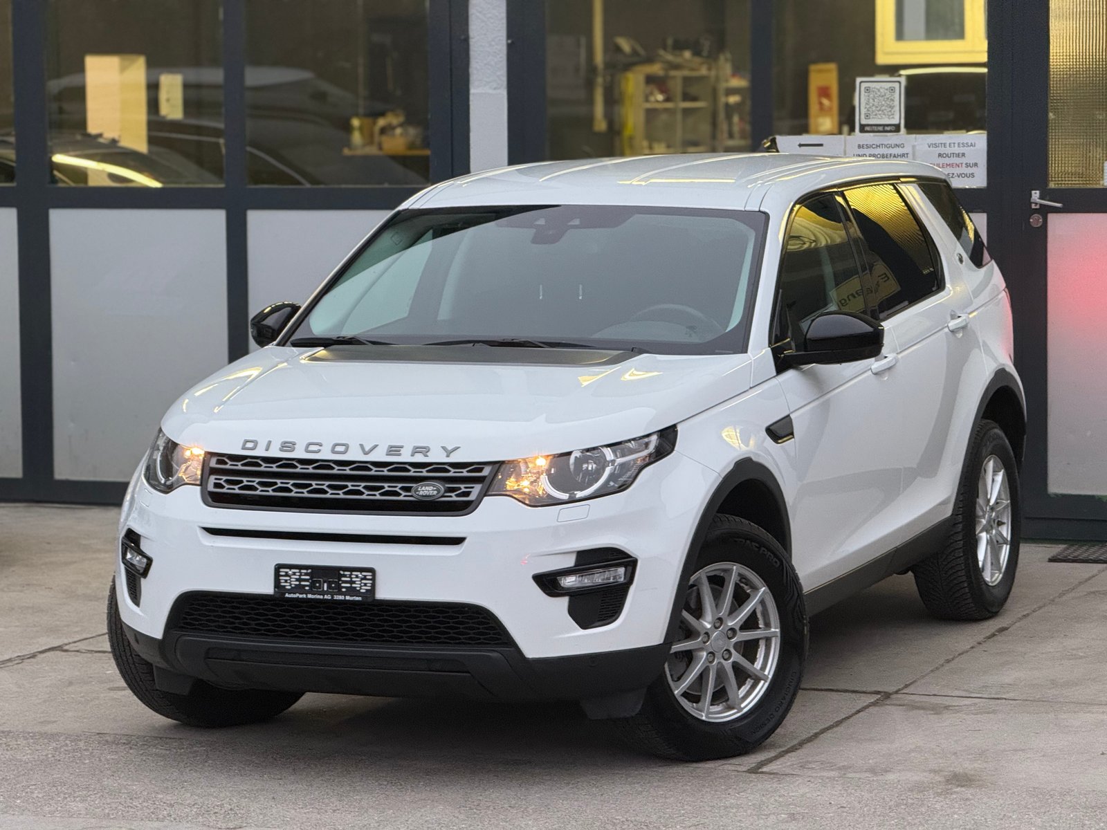 LAND ROVER Discovery Sport 2.0 TD4 Pure AT9