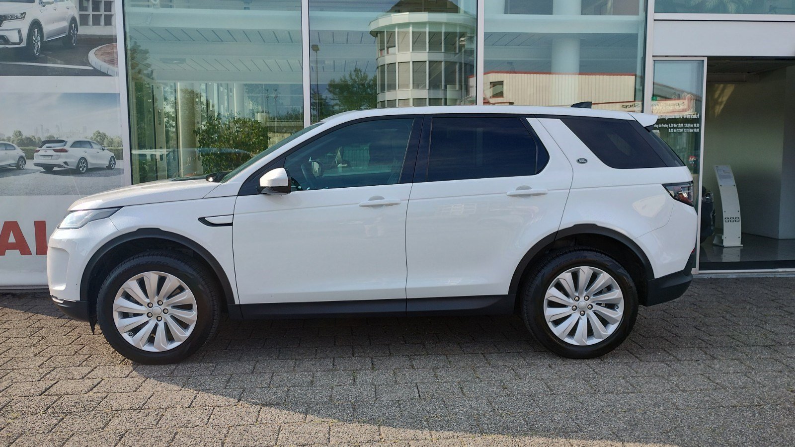 LAND ROVER Discovery Sport D180 2.0D TD4 MHEV SE AWD AT9, Mild-Hybrid Diesel/Elektro, Occasion / Gebraucht, Automatik - 2