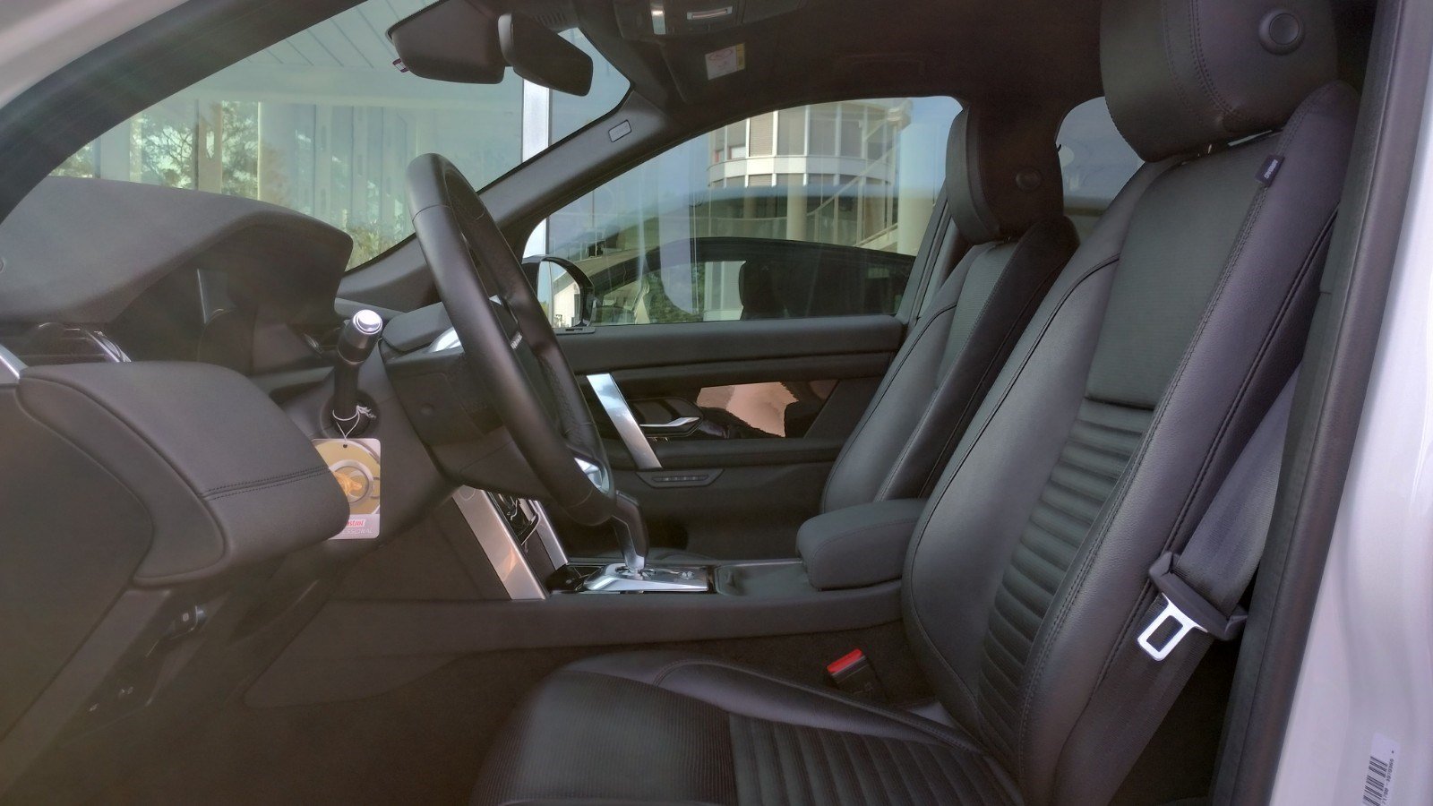LAND ROVER Discovery Sport D180 2.0D TD4 MHEV SE AWD AT9, Mild-Hybrid Diesel/Elektro, Occasion / Gebraucht, Automatik - 7