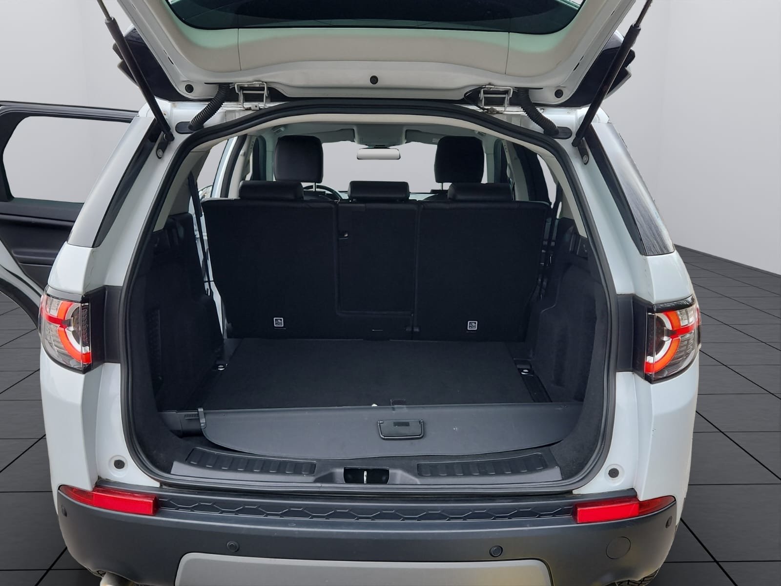 LAND ROVER Discovery Sport 2.0 TD4 HSE AT9, Diesel, Occasioni / Usate, Automatico - 7