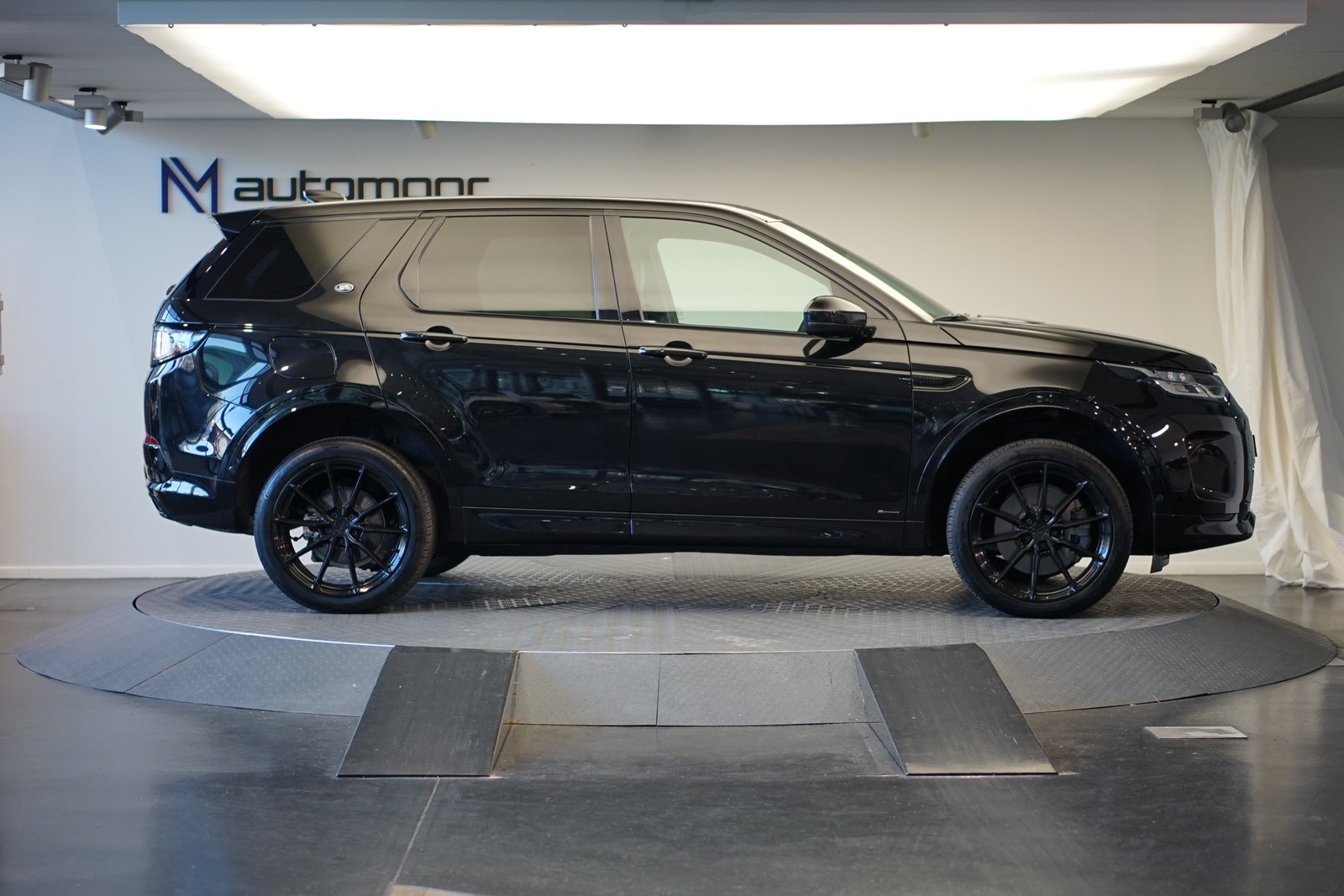 LAND ROVER Discovery Sport P200 2.0 Si4 MHEV HSE AT9 *CH-Fah, Mild-Hybrid Benzin/Elektro, Occasion / Gebraucht, Automatik - 4