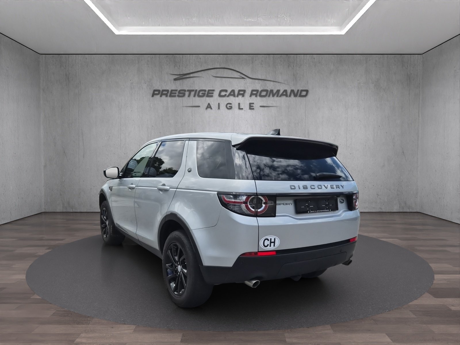 LAND ROVER Discovery Sport 2.0 Si4 Pure AT9, Petrol, Second hand / Used, Automatic - 3