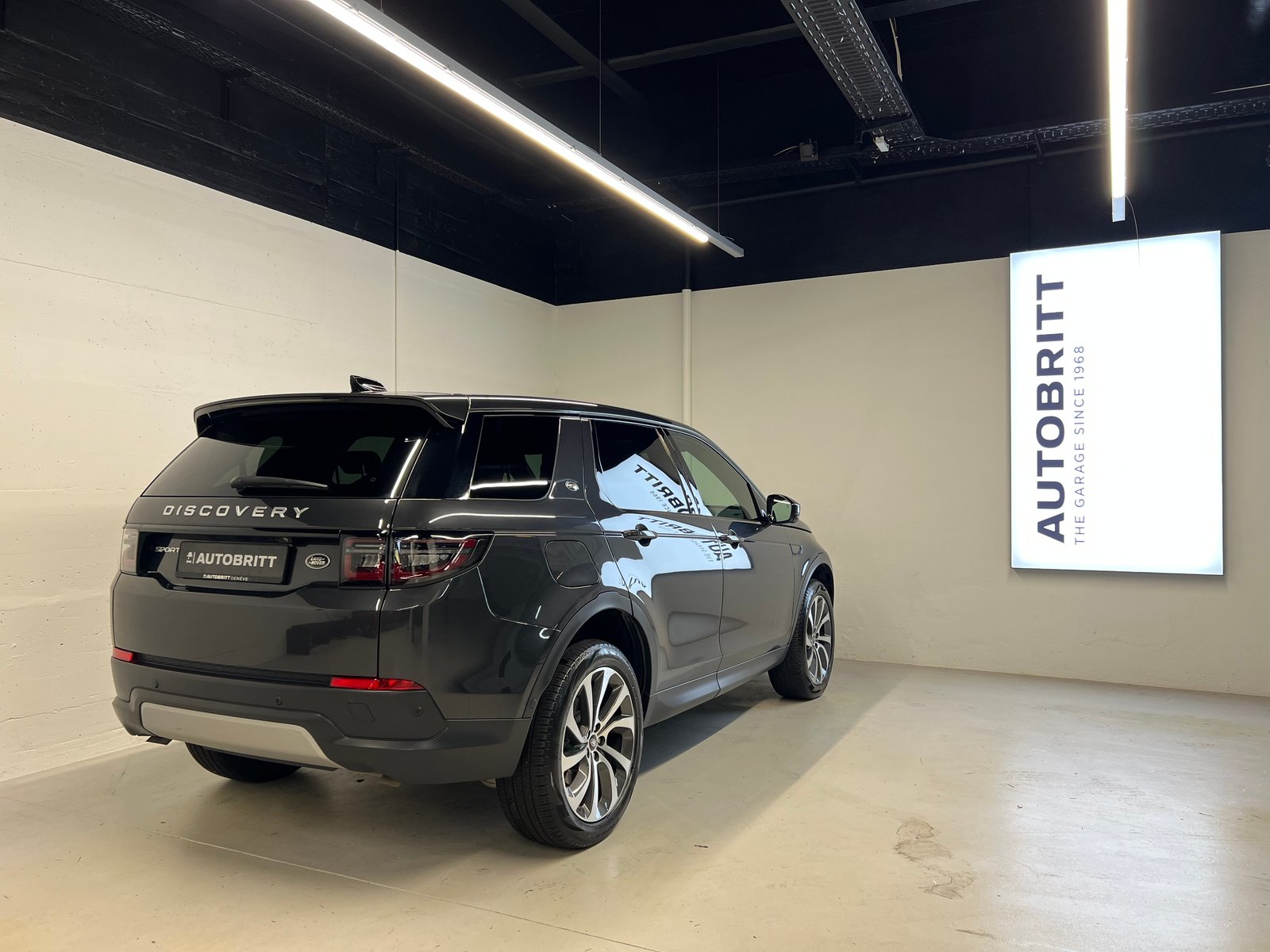 LAND ROVER Discovery Sport 2.0 Si4 250 HSE, Hybride Léger Essence/Électricité, Occasion / Utilisé, Automatique - 2