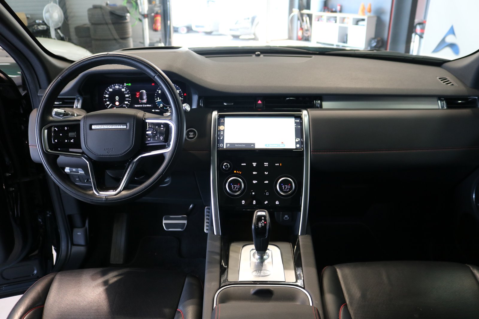 LAND ROVER Discovery Sport R Dyn P250 2.0 Si4 MHEV S AT9, Mild-Hybrid Benzin/Elektro, Occasion / Gebraucht, Automatik - 5