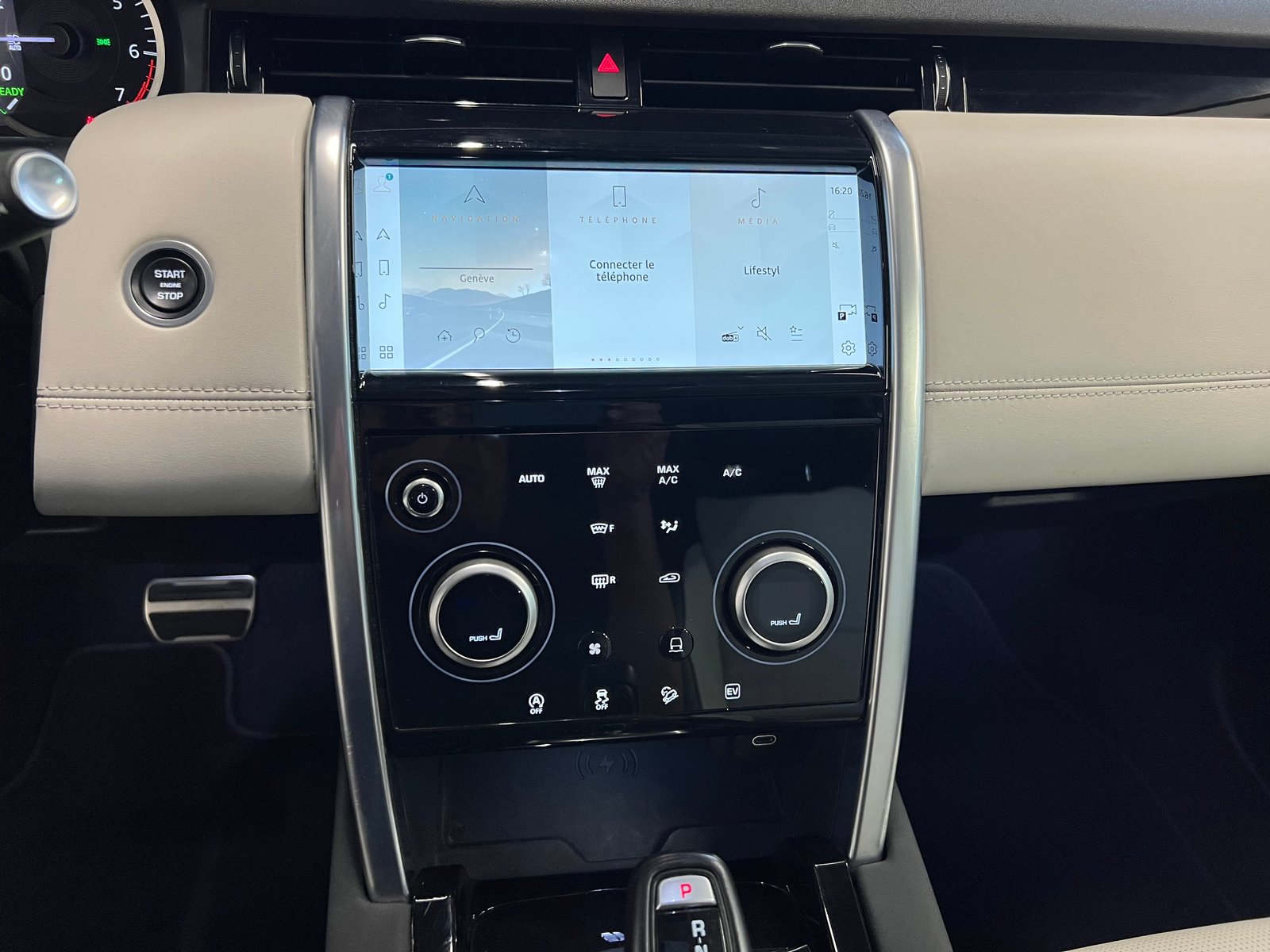 LAND ROVER Discovery Sport 1.5 T 300e R-Dynamic HSE, Plug-in-Hybrid Benzin/Elektro, Occasion / Gebraucht, Automatik - 5