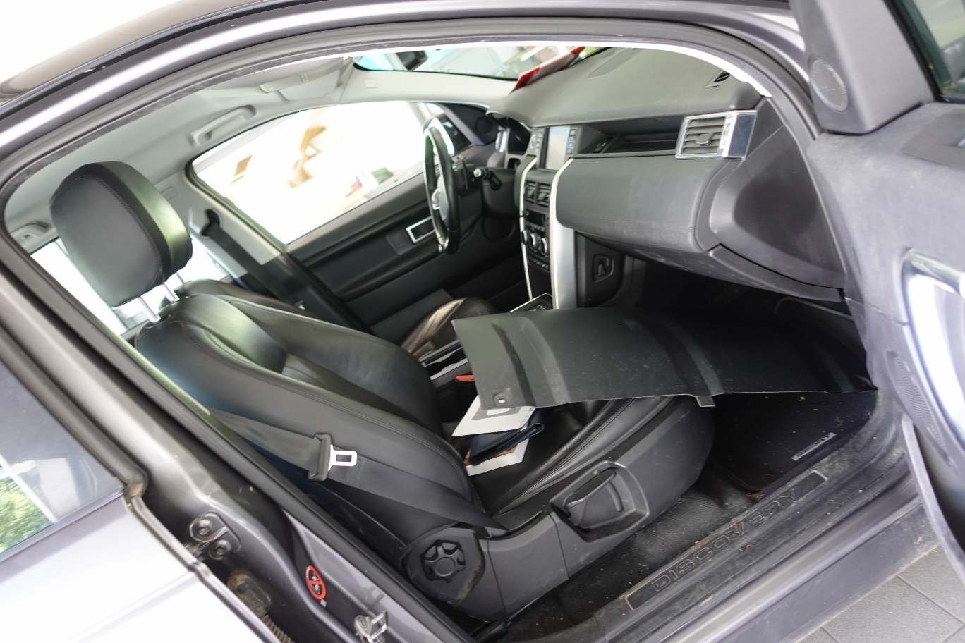 LAND ROVER Discovery Sport 2.0 TD4 180 Pure, Diesel, Occasioni / Usate, Automatico - 5