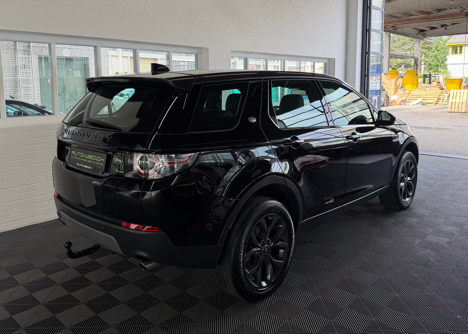 LAND ROVER Discovery Sport 2.0 TD4 180 PS 4X4 HSE AT9, Diesel, Occasion / Gebraucht, Automatik - 3