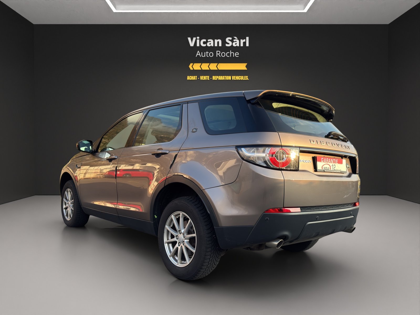 LAND ROVER Discovery Sport 2.0 TD4 Pure AT9, Diesel, Occasioni / Usate, Automatico - 7