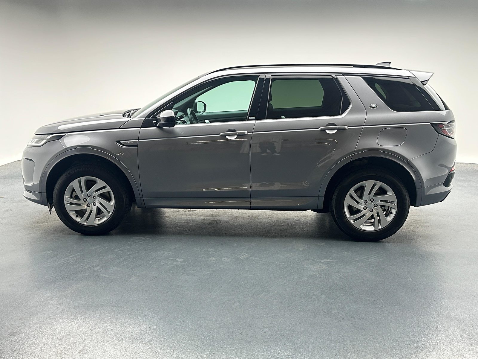 LAND ROVER Discovery Sport 1.5 T 300e R-Dynamic S, Hybride Rechargeable Essence/Électricité, Occasion / Utilisé, Automatique - 4