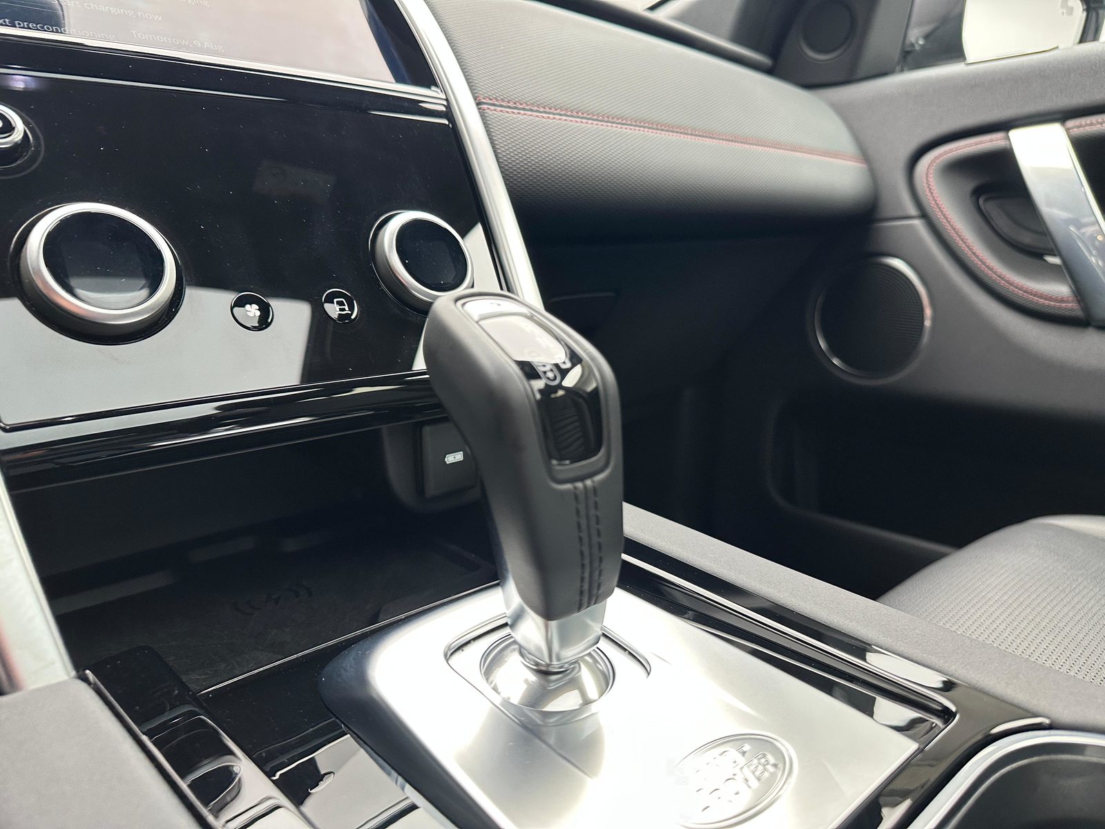 LAND ROVER Discovery Sport 1.5 T 300e R-Dynamic S, Hybride Rechargeable Essence/Électricité, Occasion / Utilisé, Automatique - 7