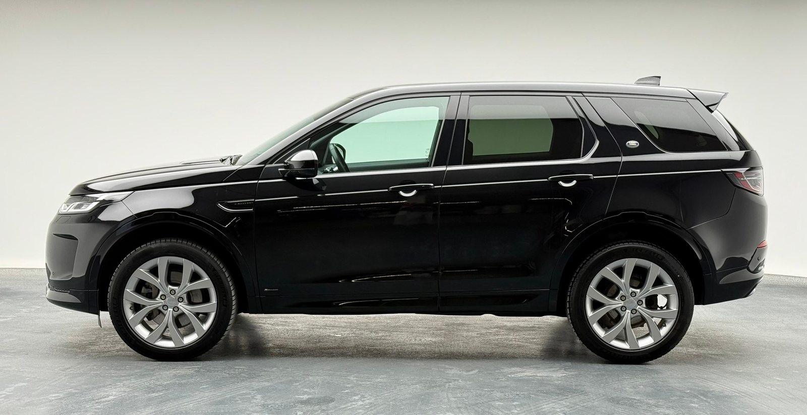 LAND ROVER Discovery Sport 2.0 Si4 R-Dynamic S, Hybride Léger Essence/Électricité, Occasion / Utilisé, Automatique - 5