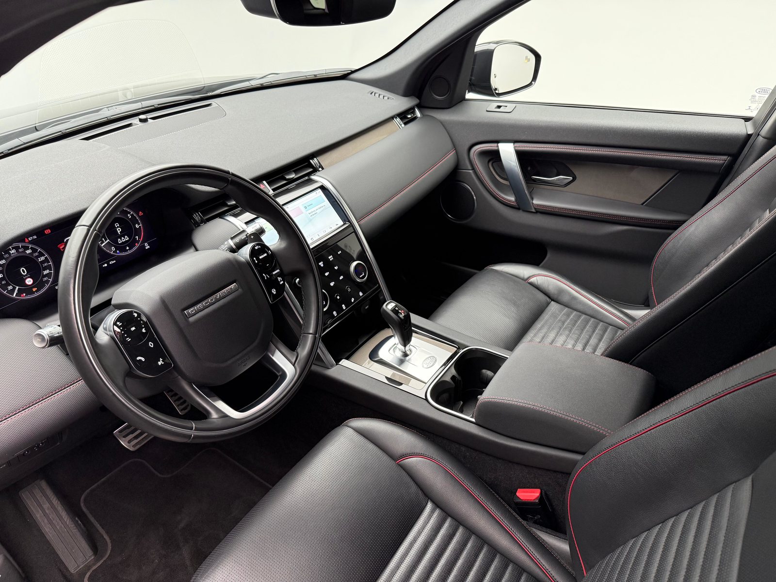 LAND ROVER Discovery Sport 2.0 Si4 R-Dynamic S, Hybride Léger Essence/Électricité, Occasion / Utilisé, Automatique - 6